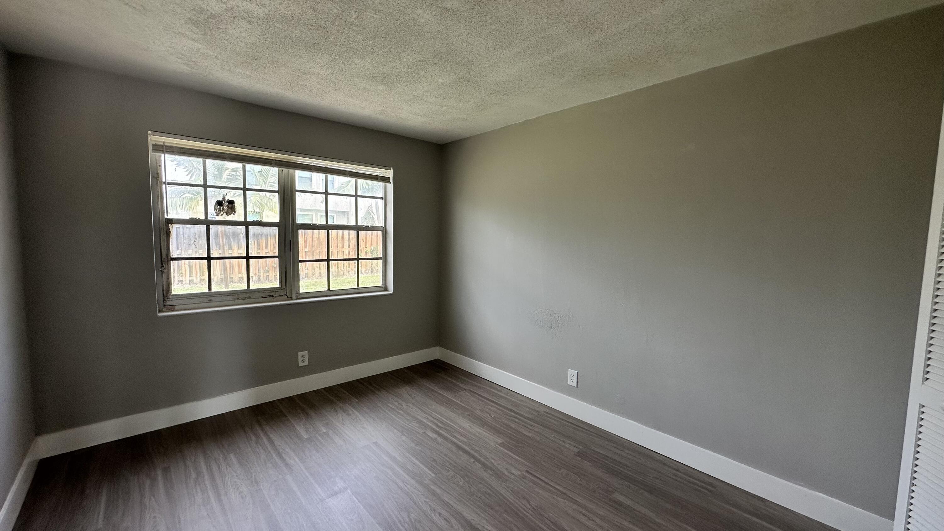 08-43-45-21-00-000-0022 - Residential Lease
