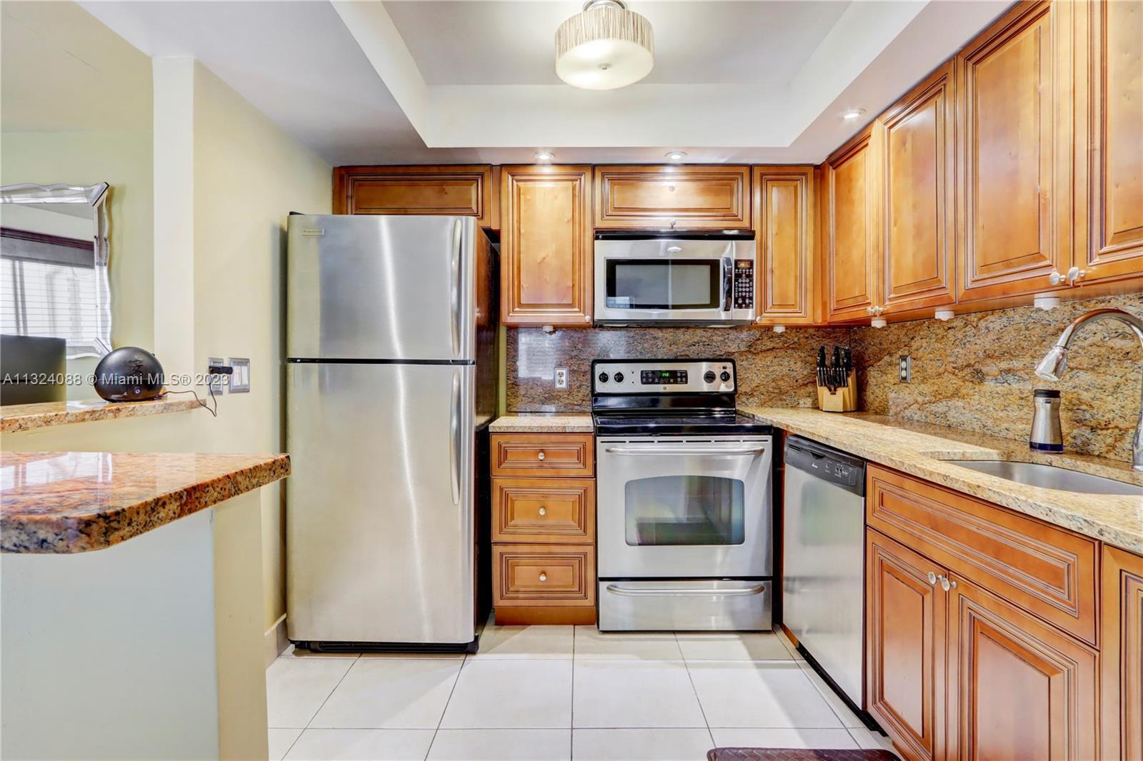 KINGS POINT BRITTANY CONDOS - Residential Lease