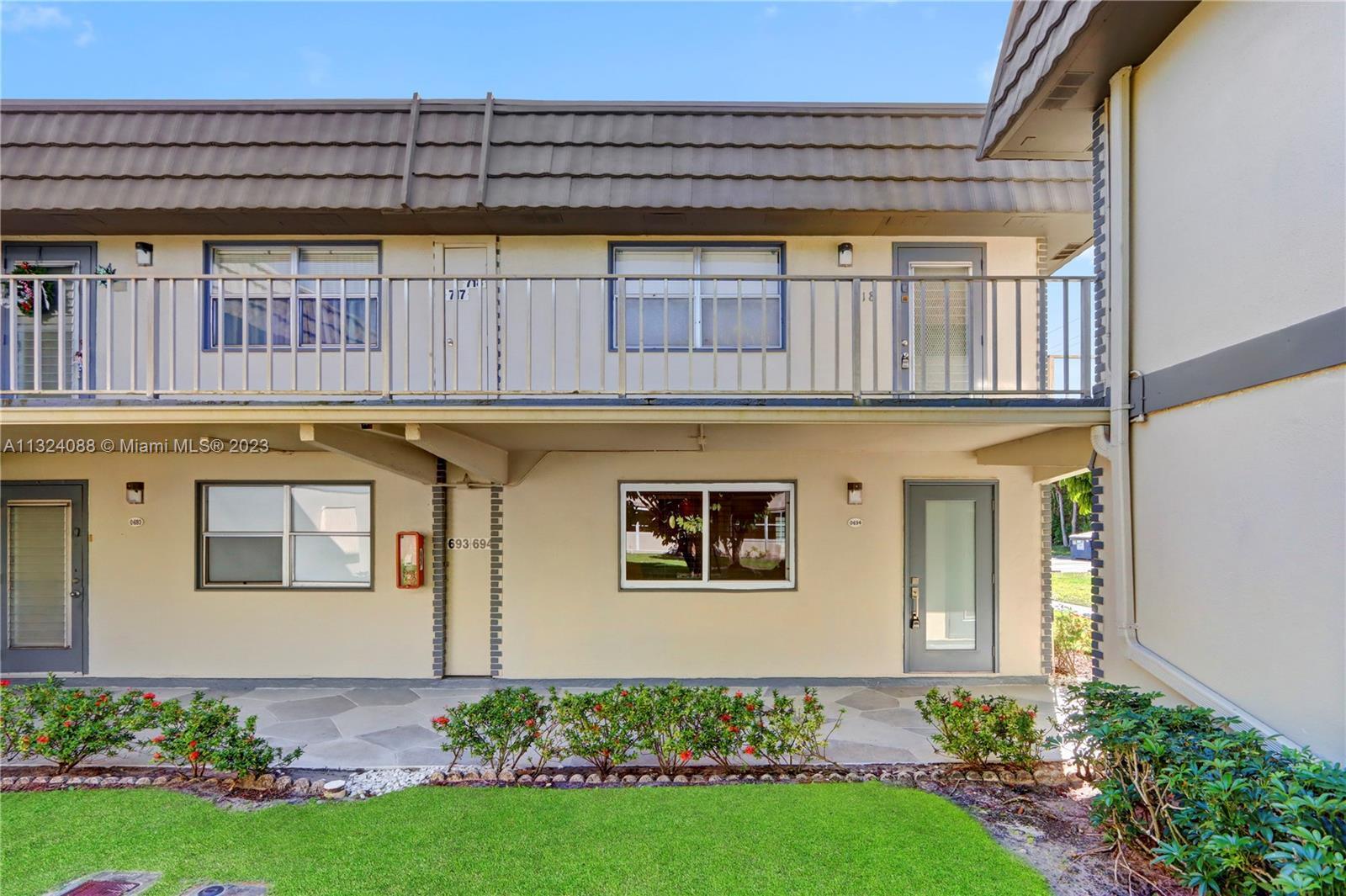 KINGS POINT BRITTANY CONDOS - Residential Lease