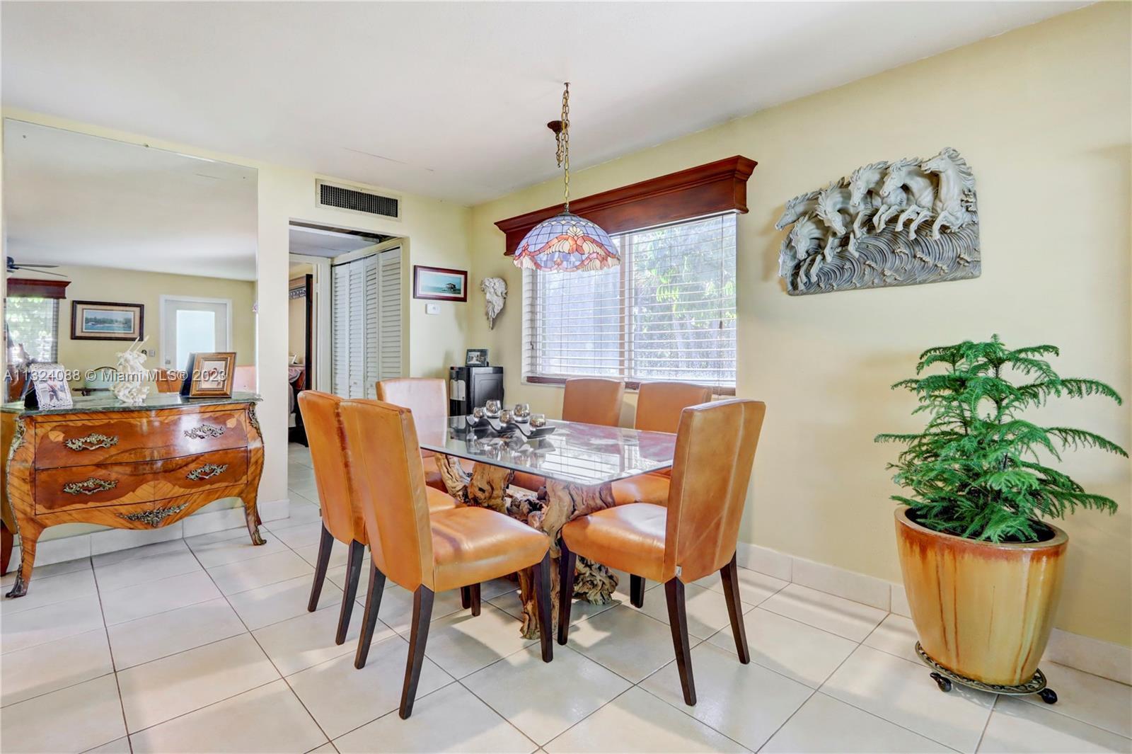 KINGS POINT BRITTANY CONDOS - Residential Lease