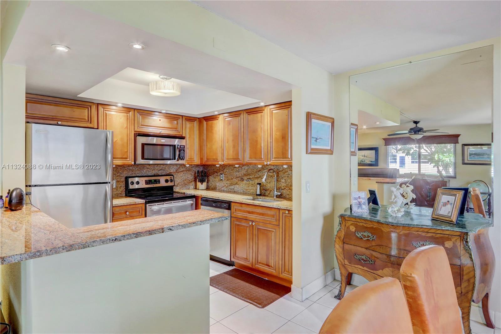 KINGS POINT BRITTANY CONDOS - Residential Lease
