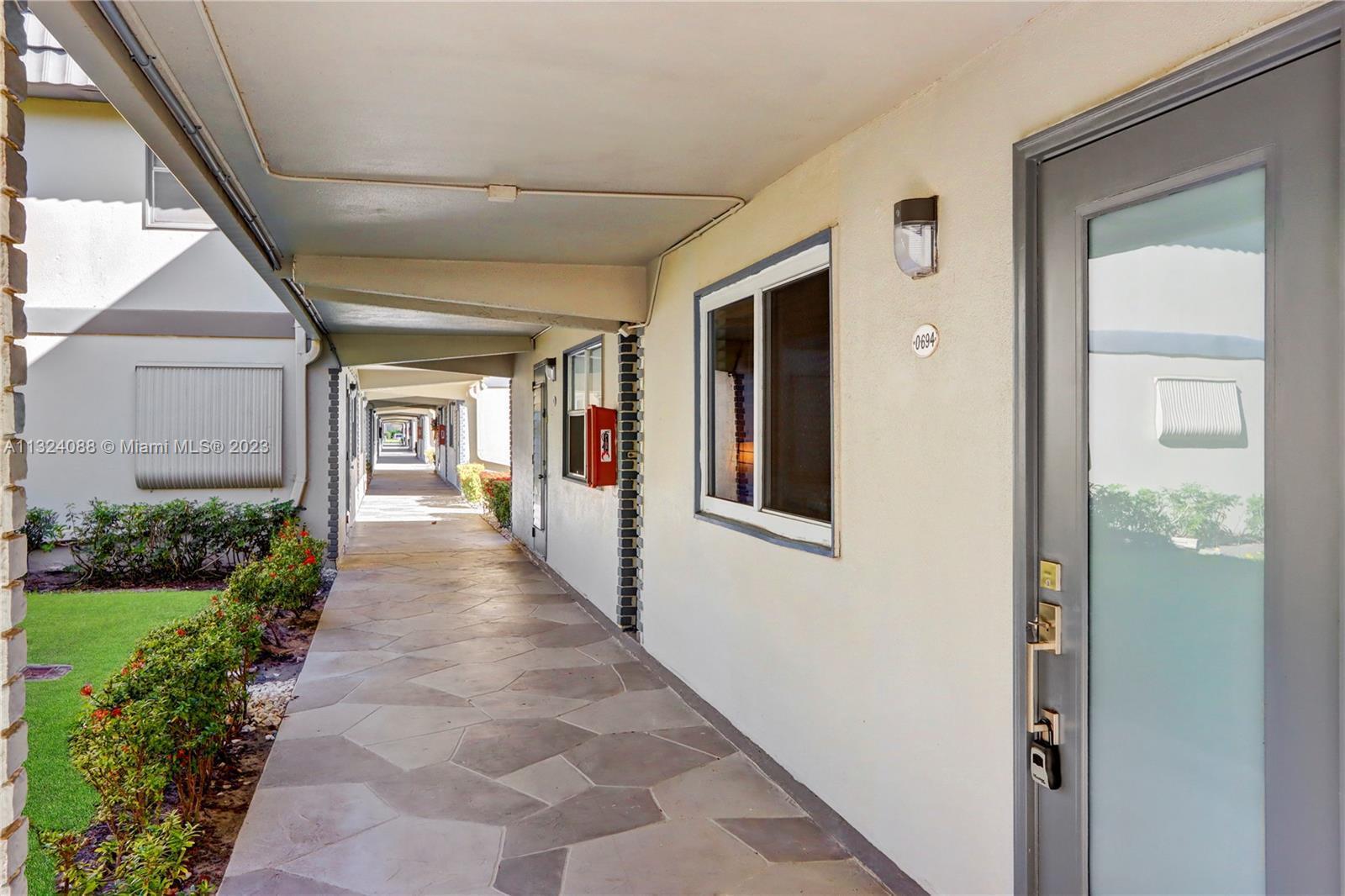 KINGS POINT BRITTANY CONDOS - Residential Lease