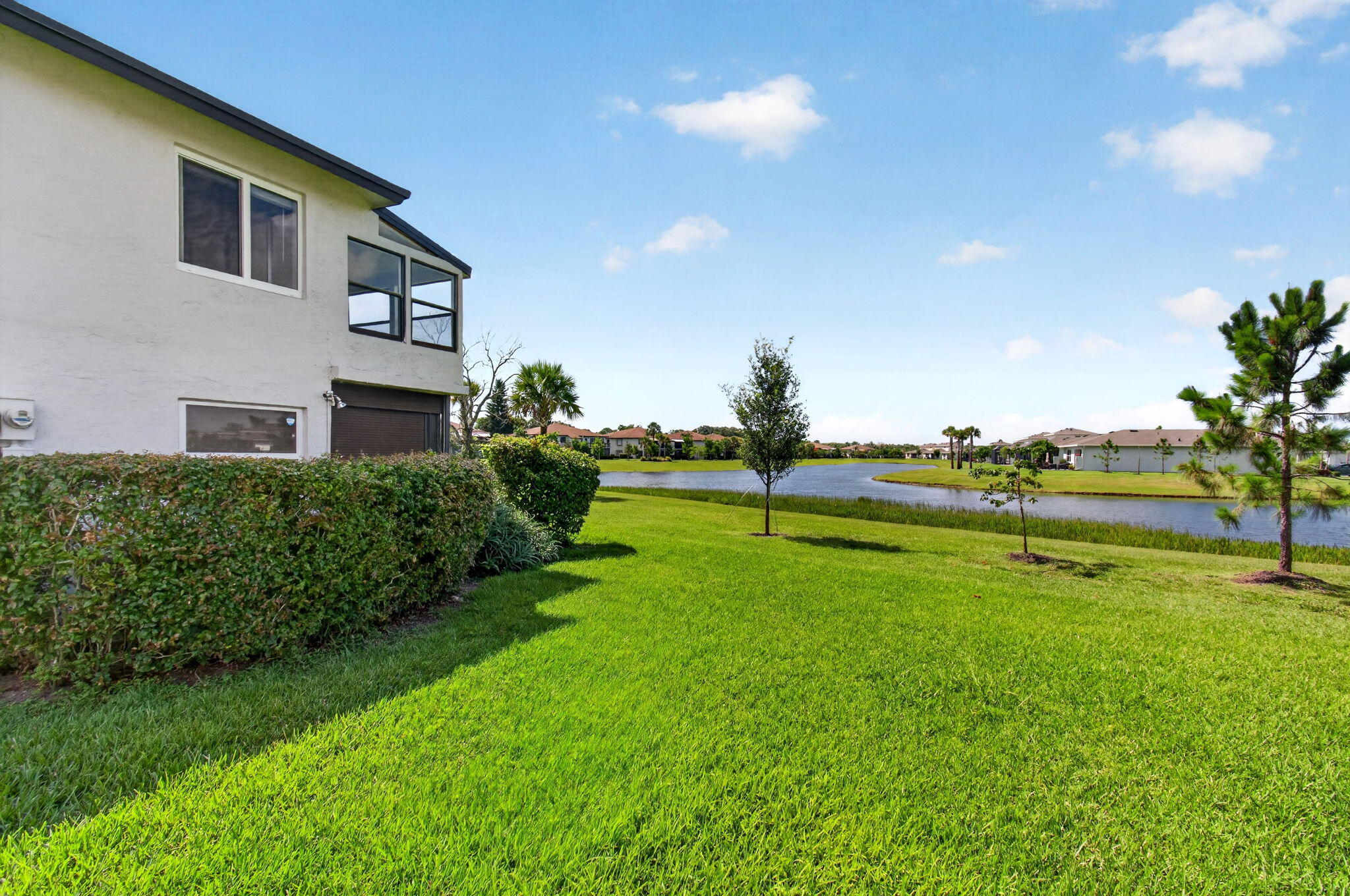 PALM GREENS AT VILLA DEL RAY CONDO - Residential