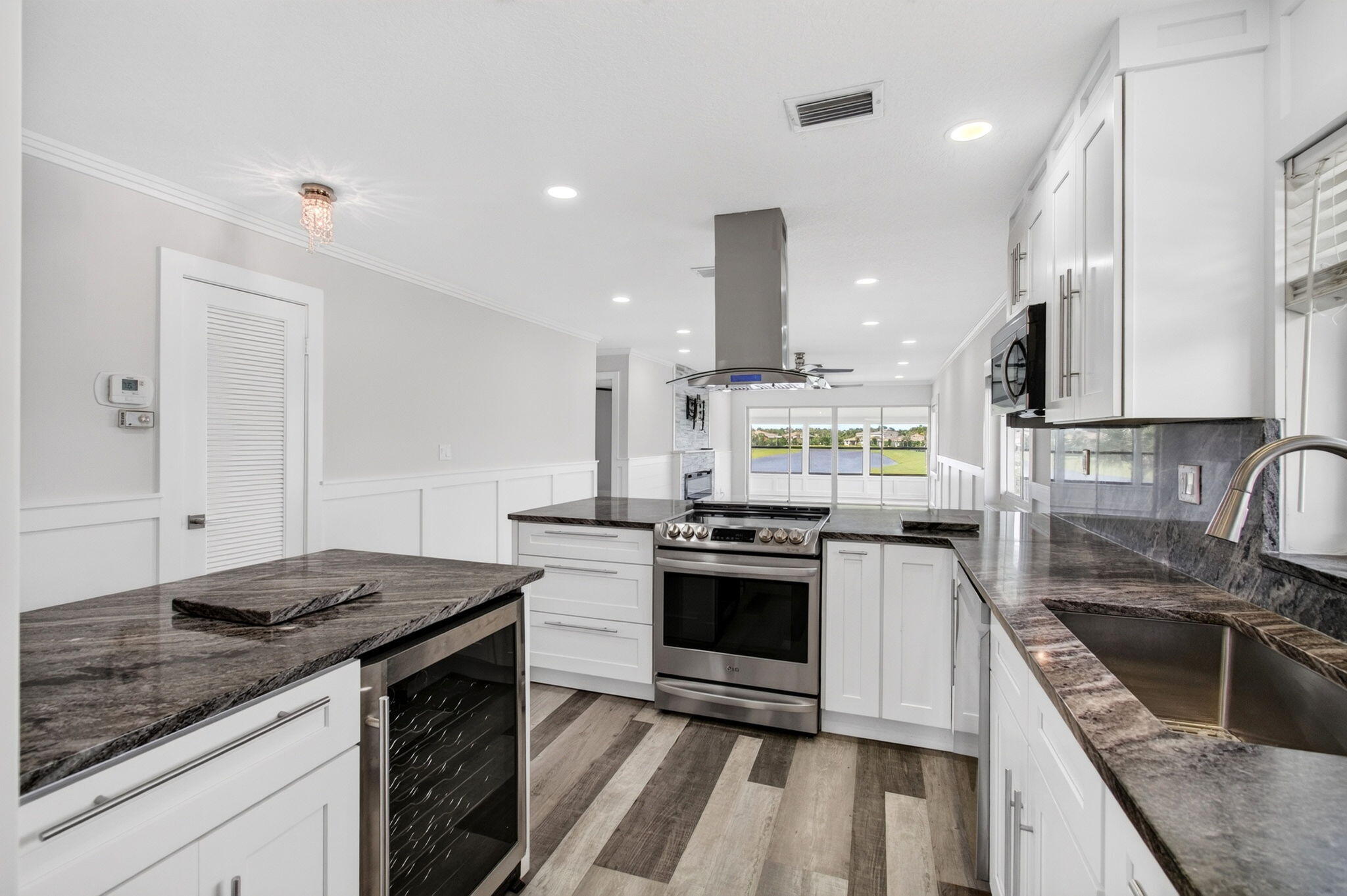 PALM GREENS AT VILLA DEL RAY CONDO - Residential