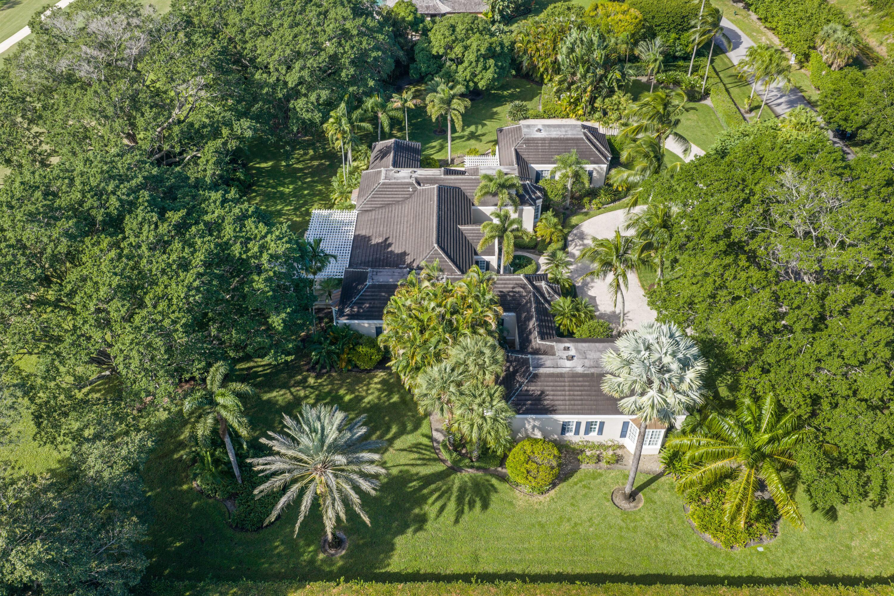 VILLAGE OF GOLF - Residential