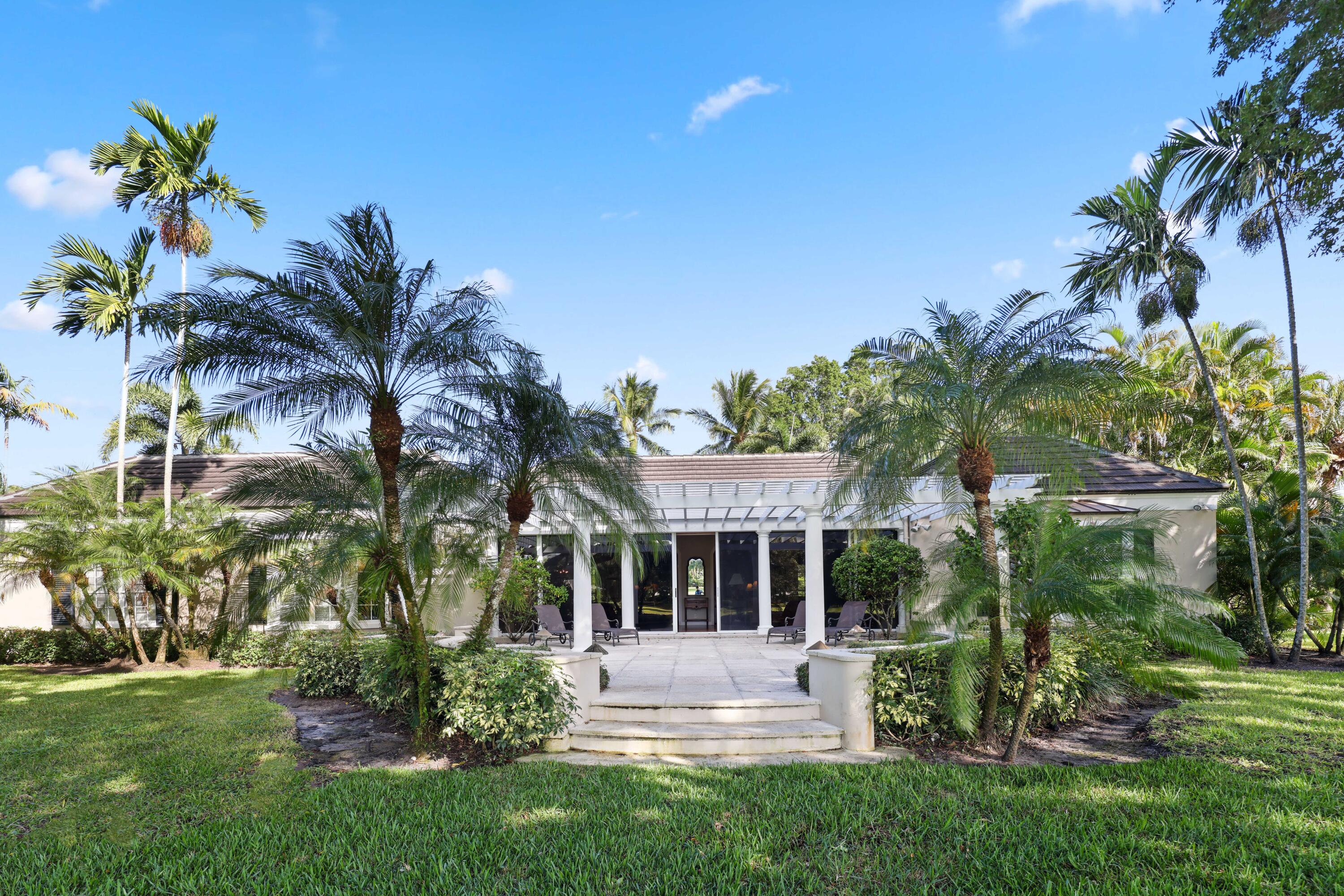 VILLAGE OF GOLF - Residential
