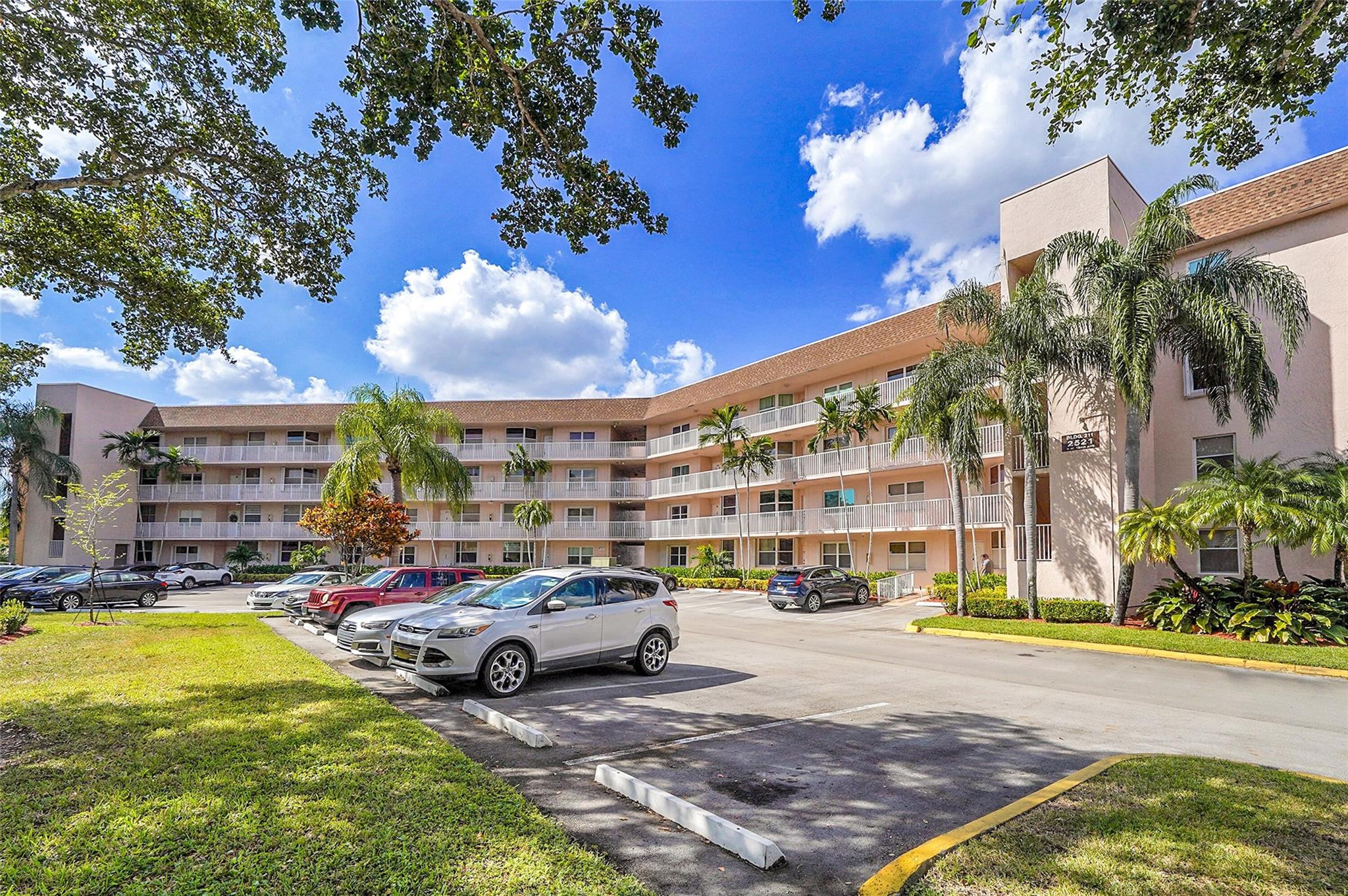 Sunrise Lakes Phase IV - Residential