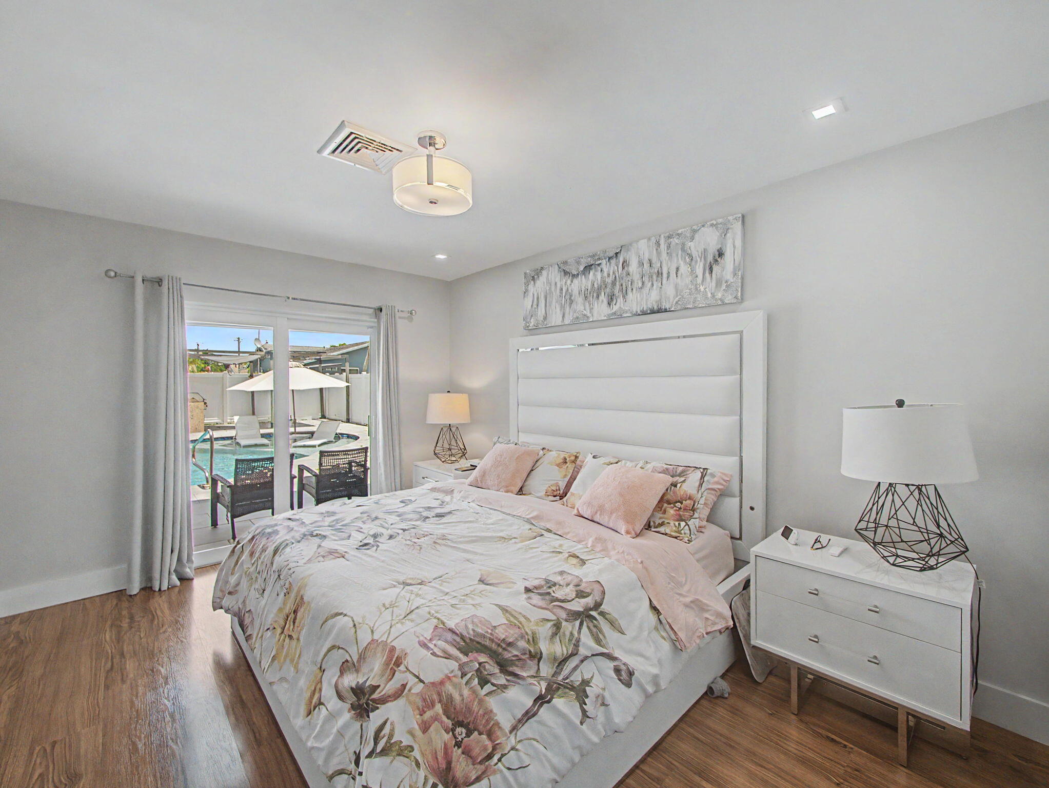 UNIVERSITY PARK COUNTRY CLUB ESTATES - Residential