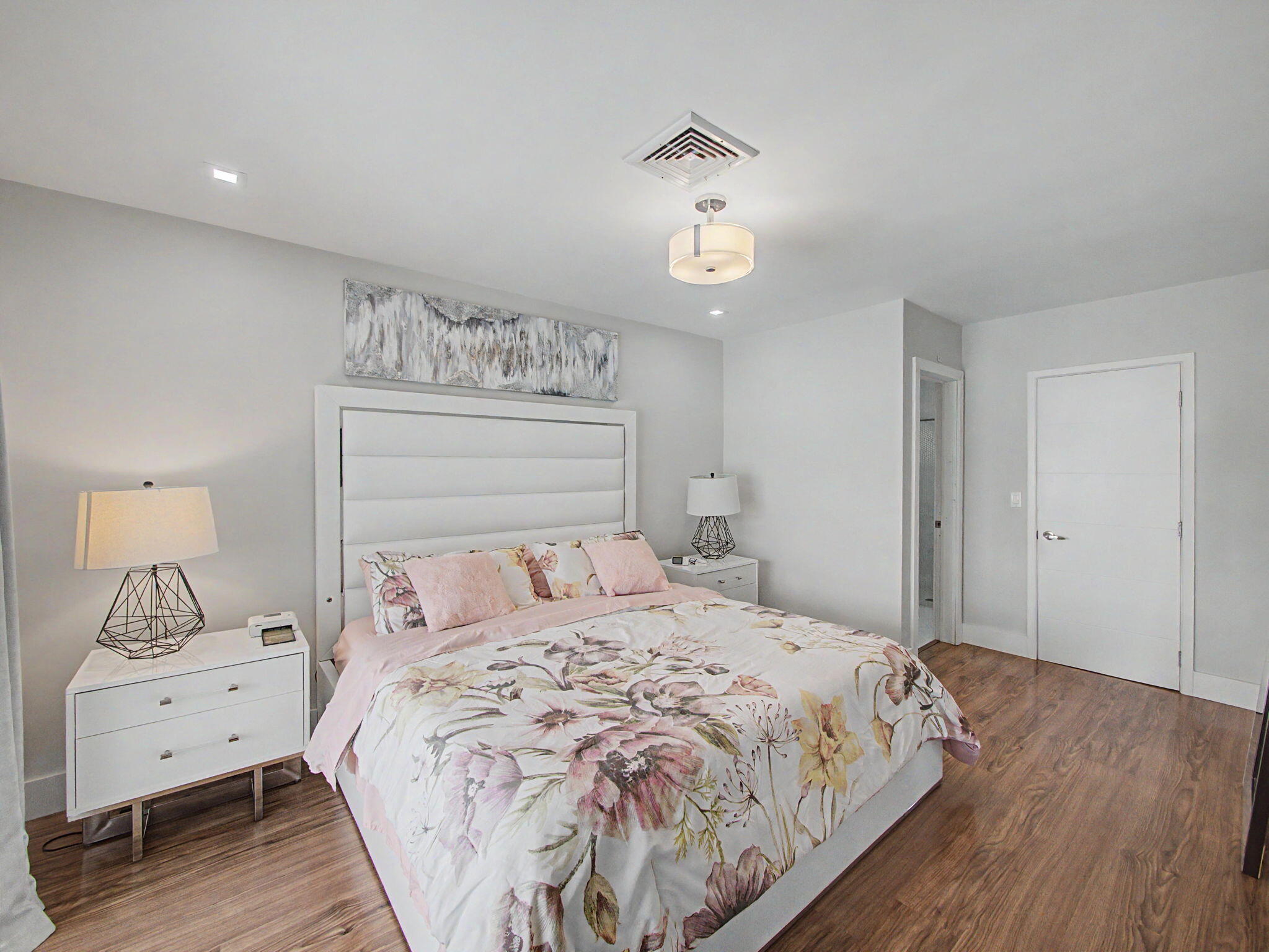 UNIVERSITY PARK COUNTRY CLUB ESTATES - Residential