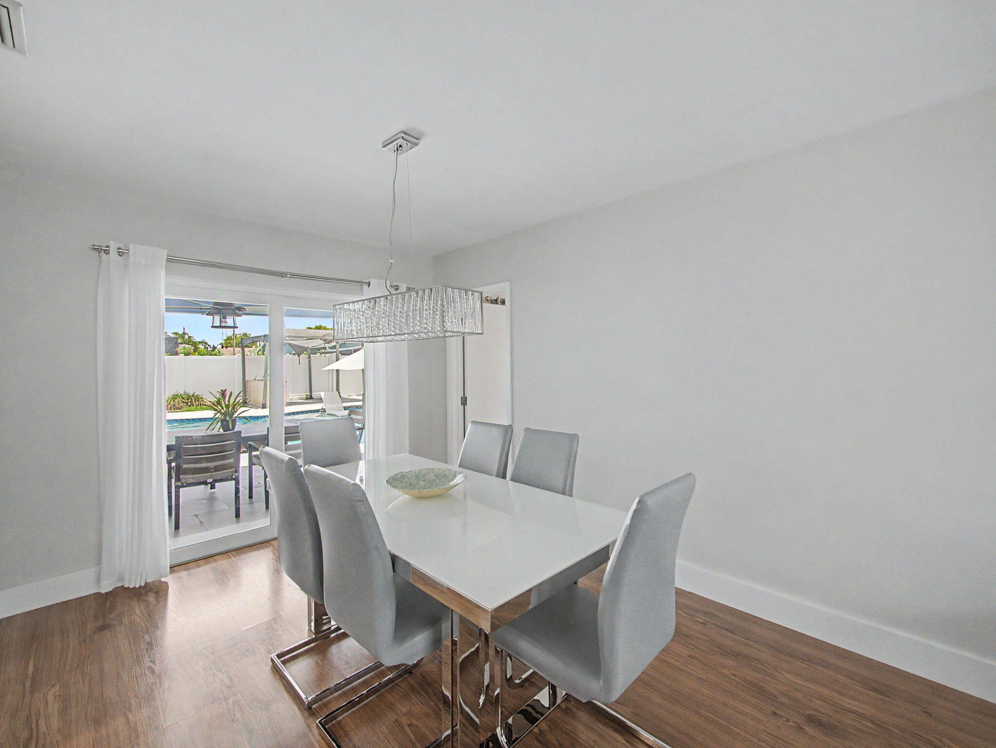 UNIVERSITY PARK COUNTRY CLUB ESTATES - Residential