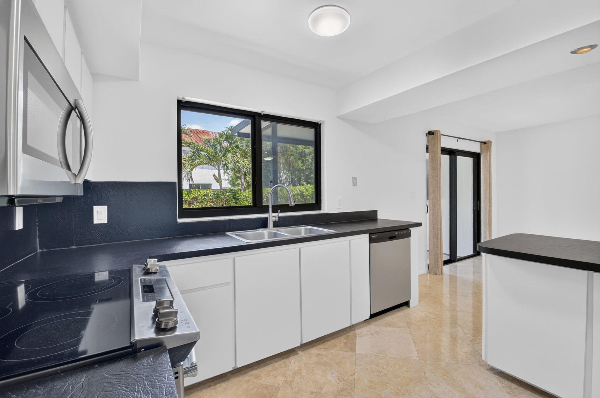 BOCA CASA - Residential Lease