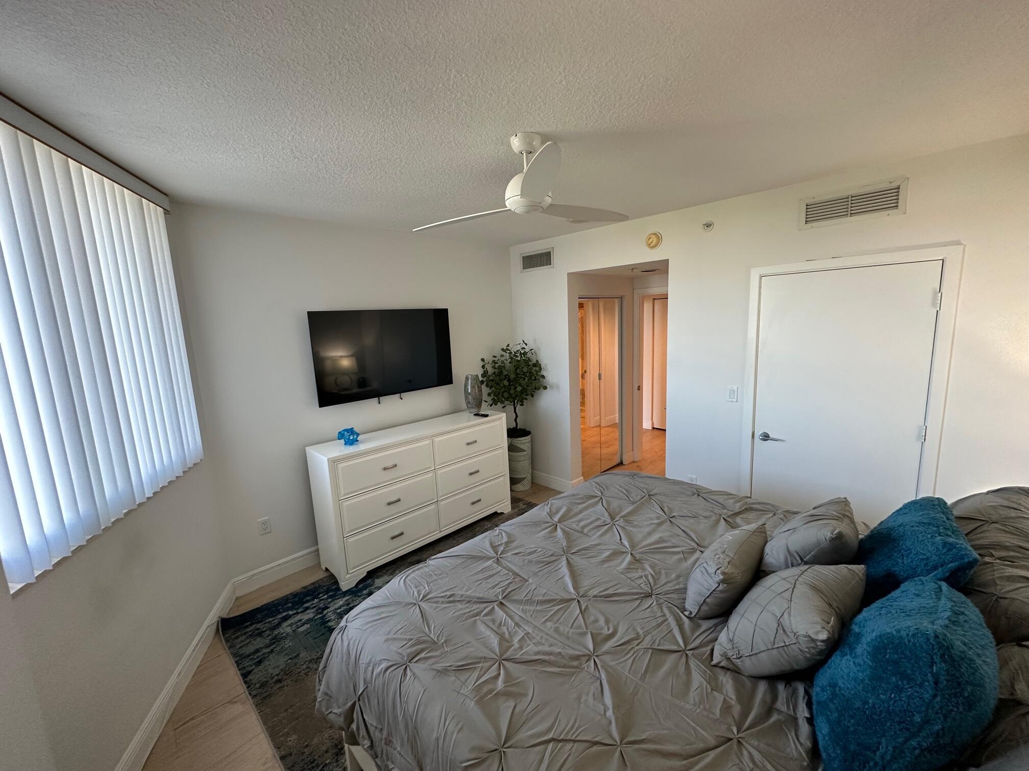 SLADE CONDO - Residential Lease