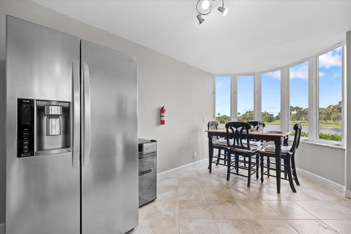 WATERBEND AT JONATHANS LANDING CONDO - Residential Lease