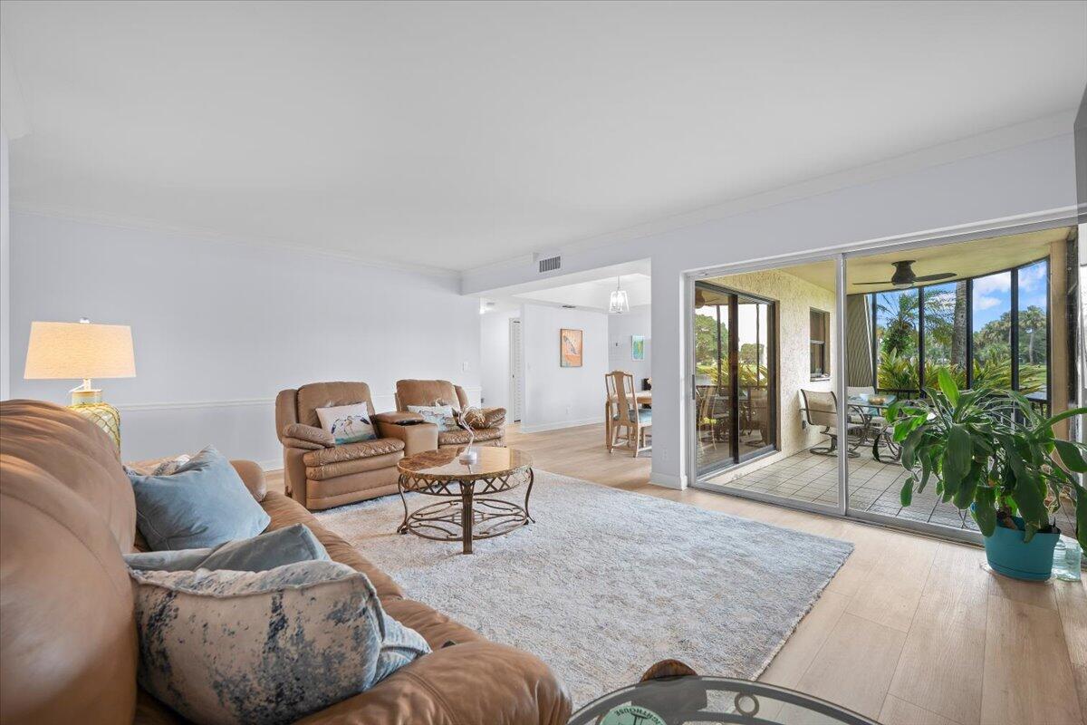 WATERBEND AT JONATHANS LANDING CONDO - Residential Lease