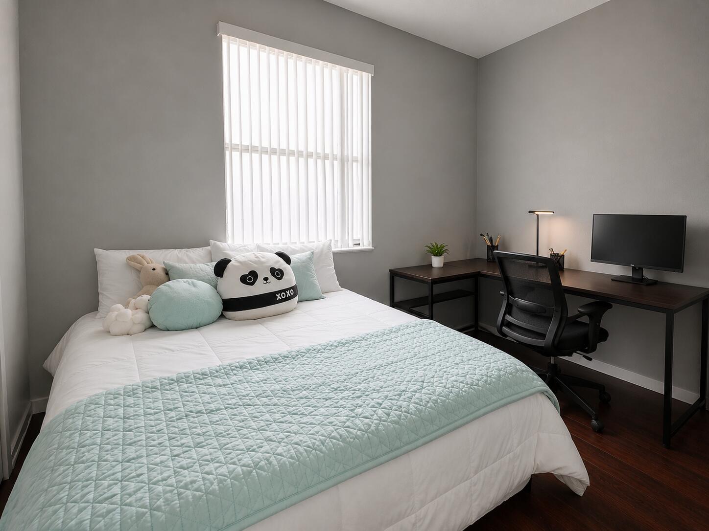 HOLIDAY SPRINGS EAST - Residential