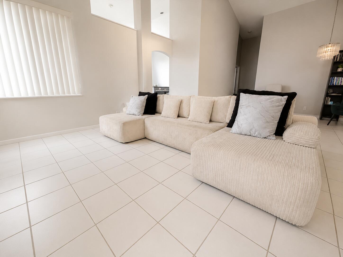 HOLIDAY SPRINGS EAST - Residential