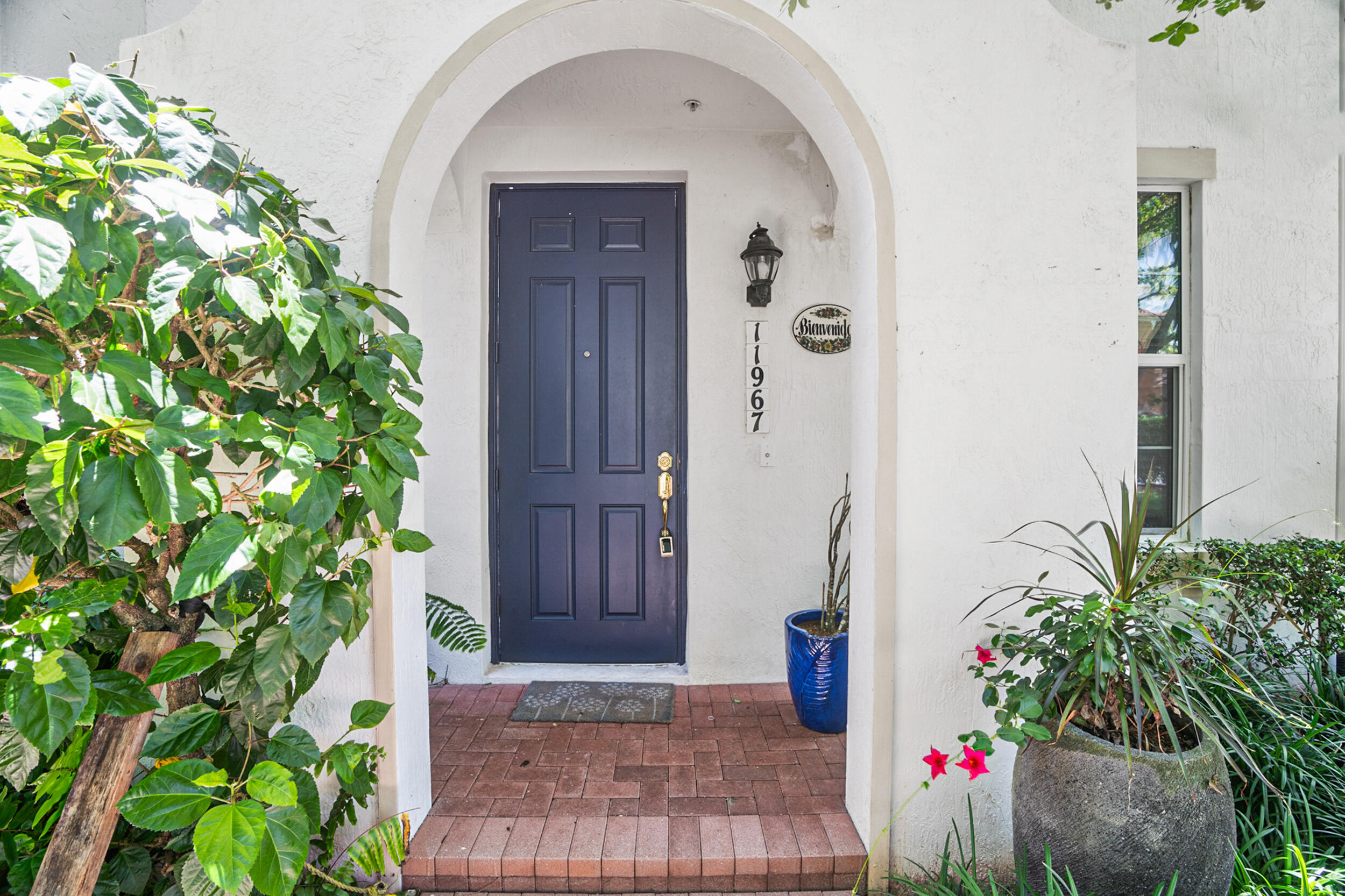 MIRAMAR RESIDENTIAL PLAT - Residential Lease