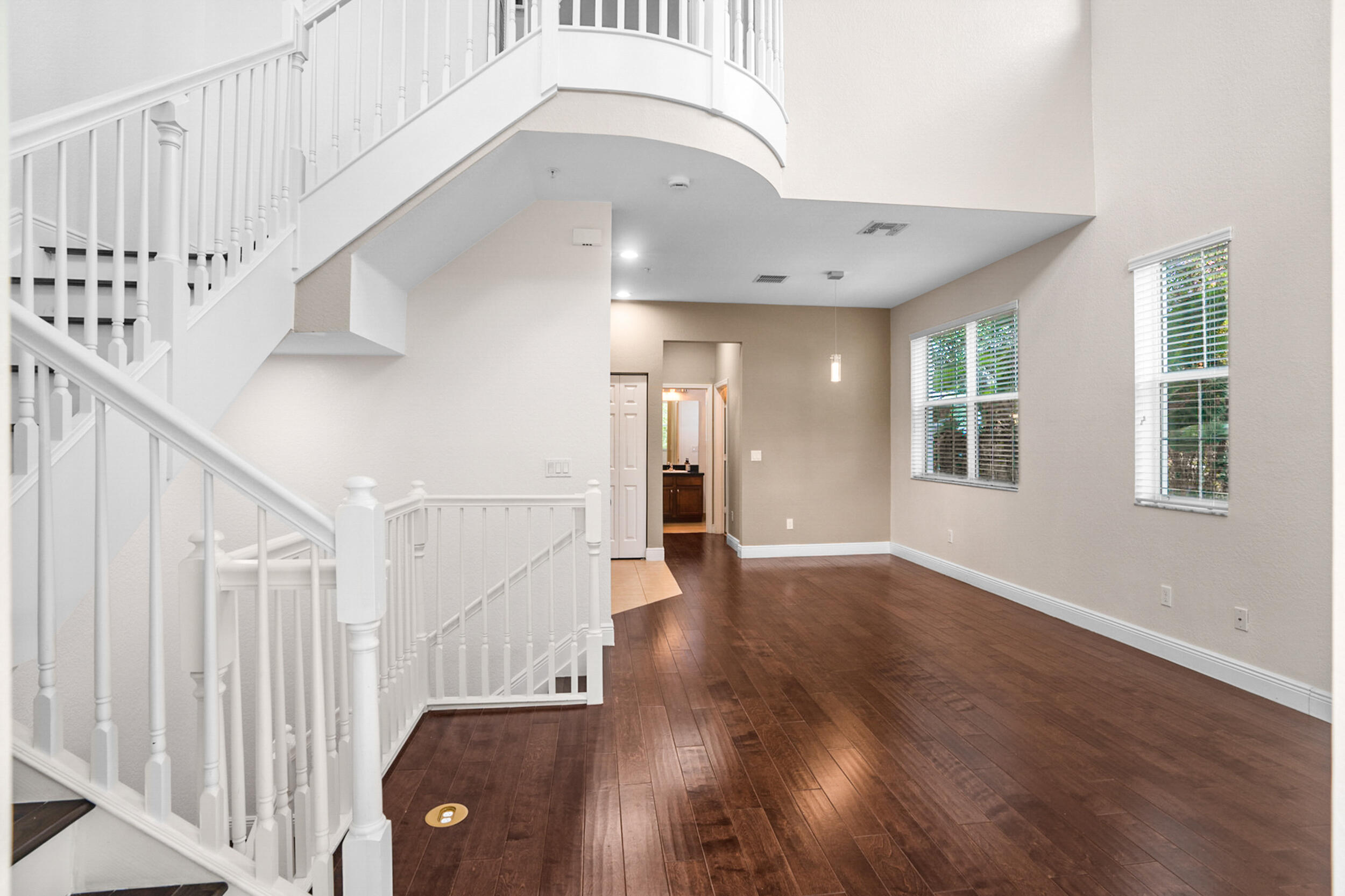 MIRAMAR RESIDENTIAL PLAT - Residential Lease
