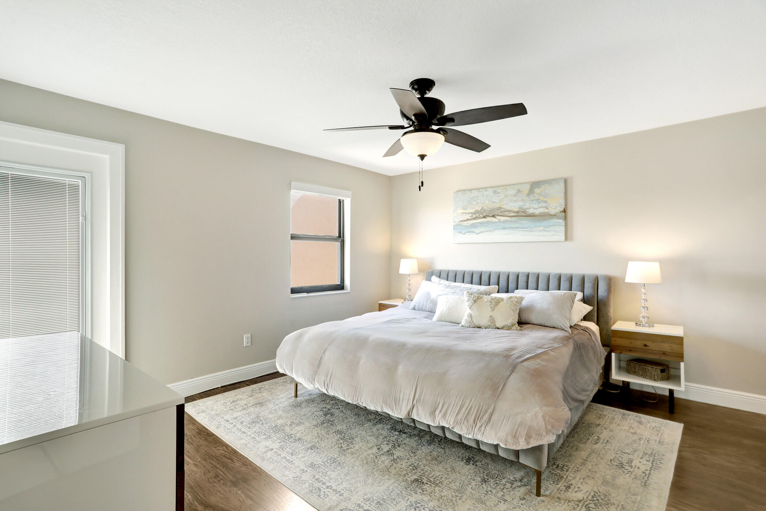VILLA SONRISA CONDO - Residential