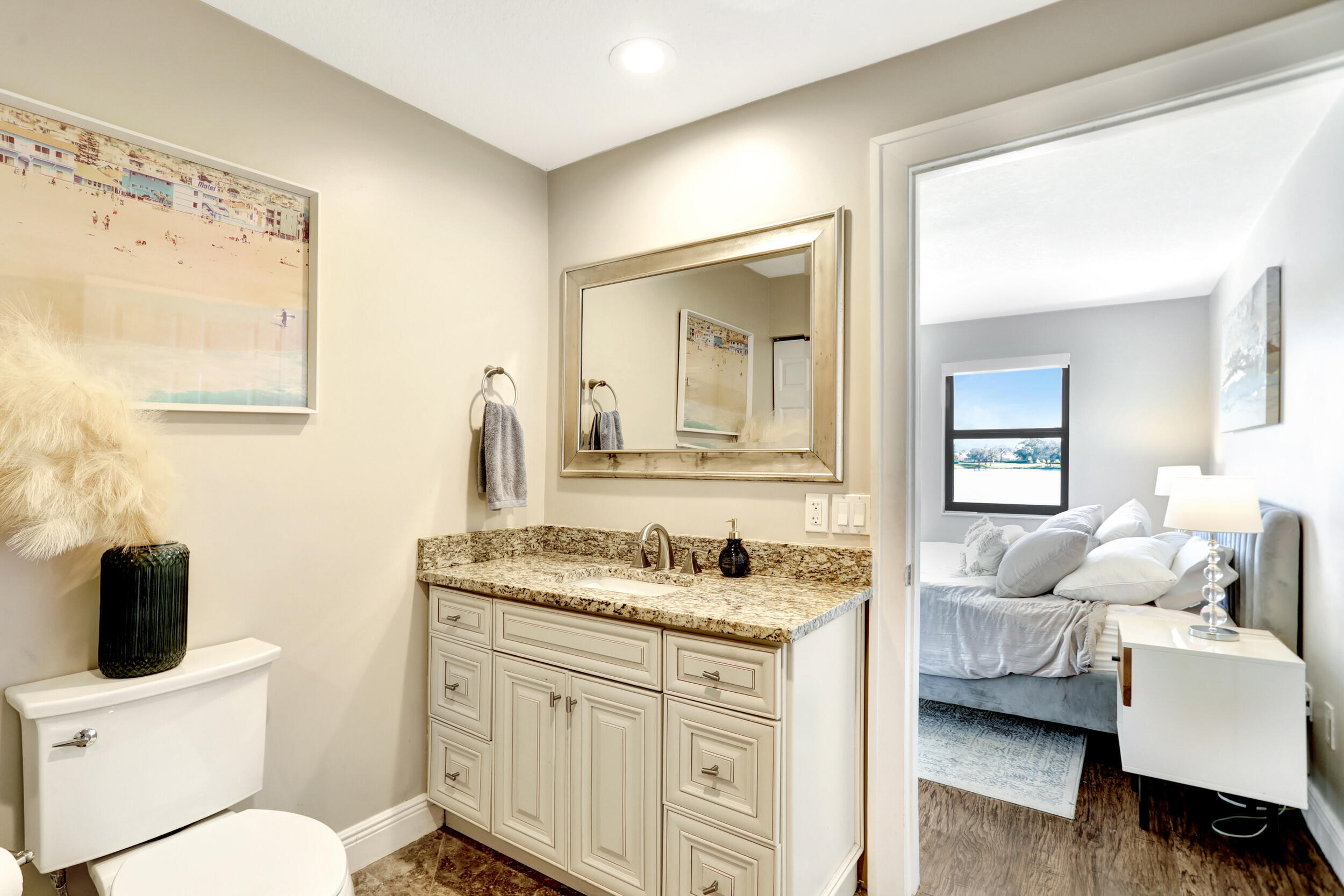 VILLA SONRISA CONDO - Residential