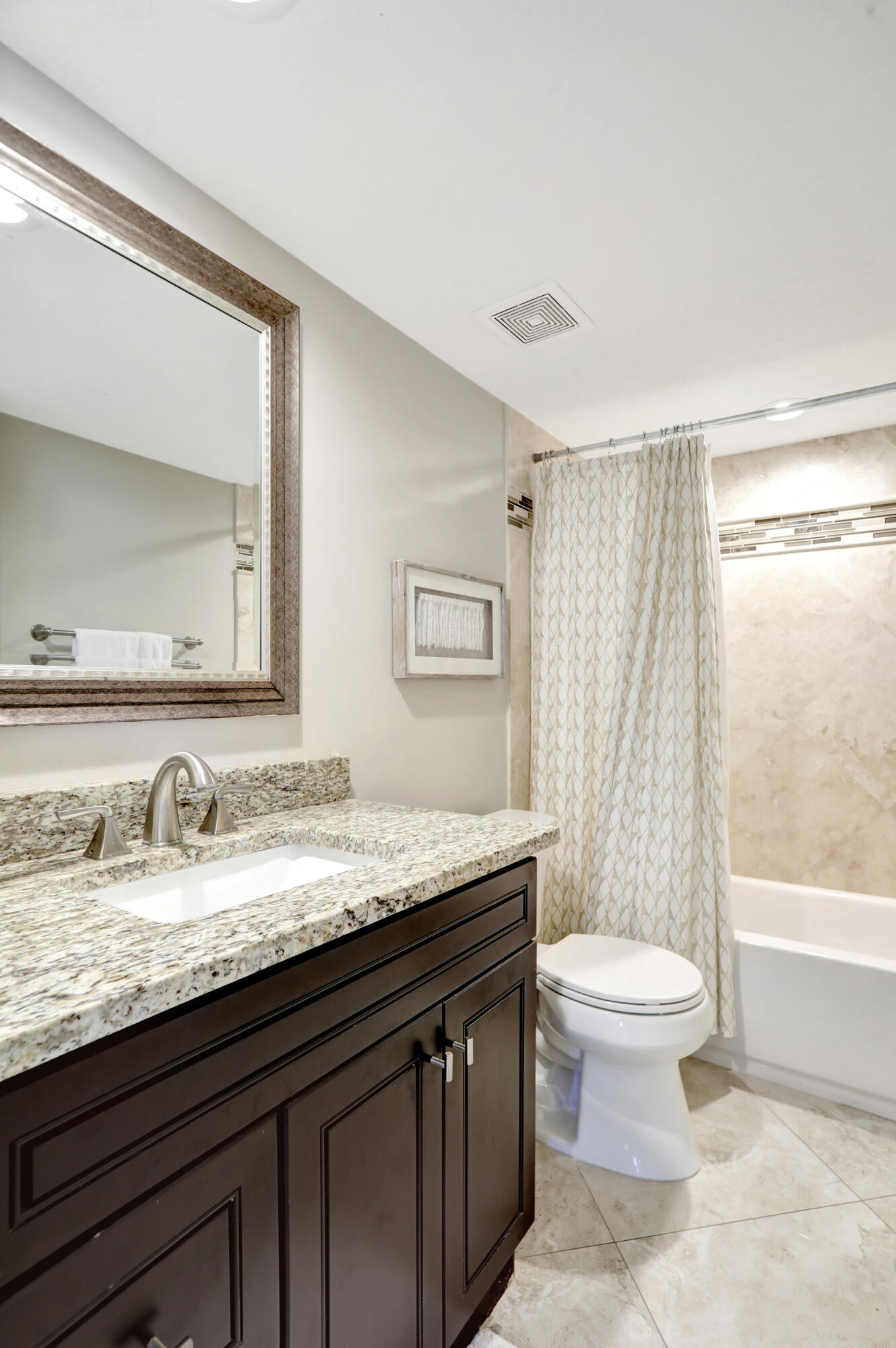 VILLA SONRISA CONDO - Residential