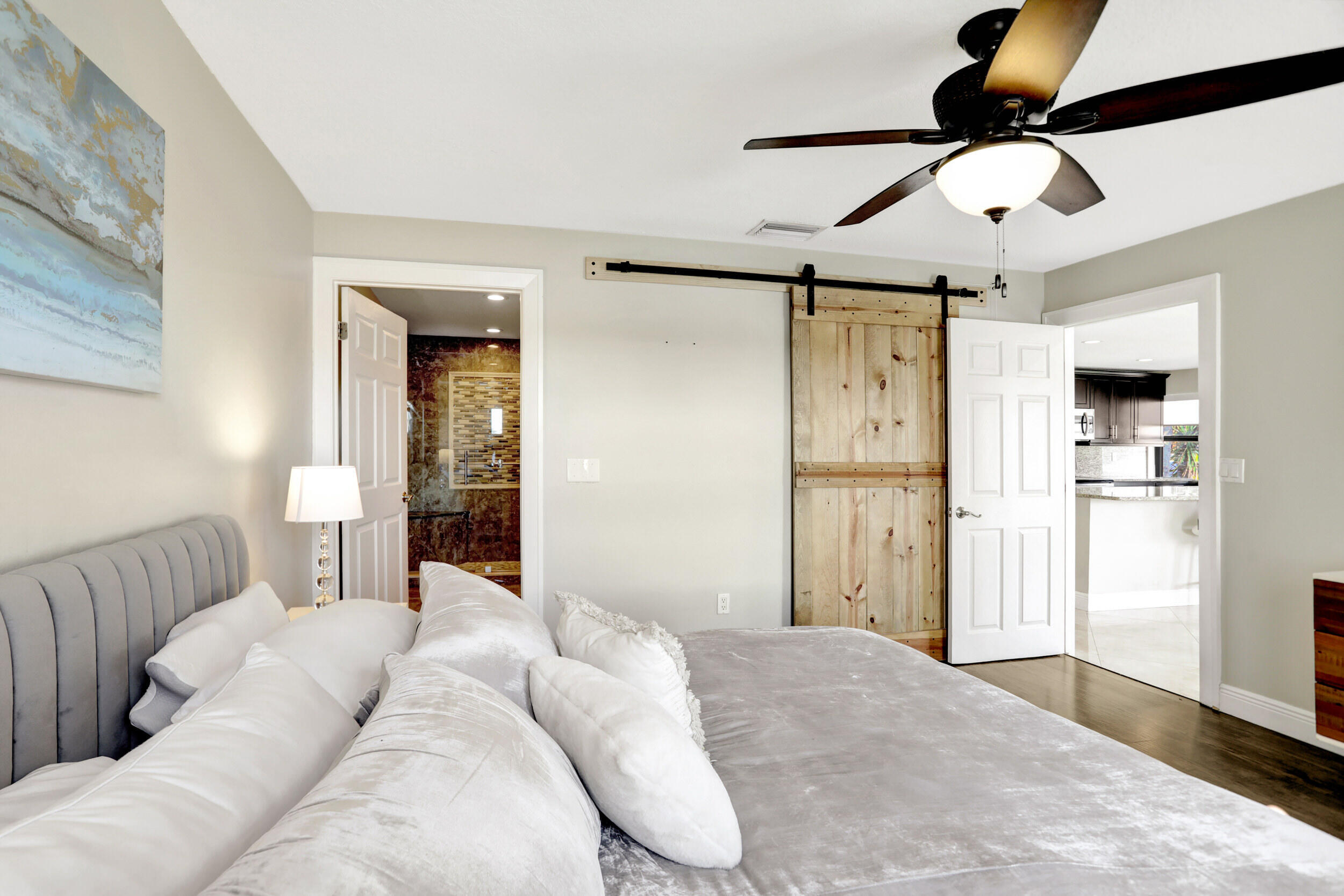 VILLA SONRISA CONDO - Residential