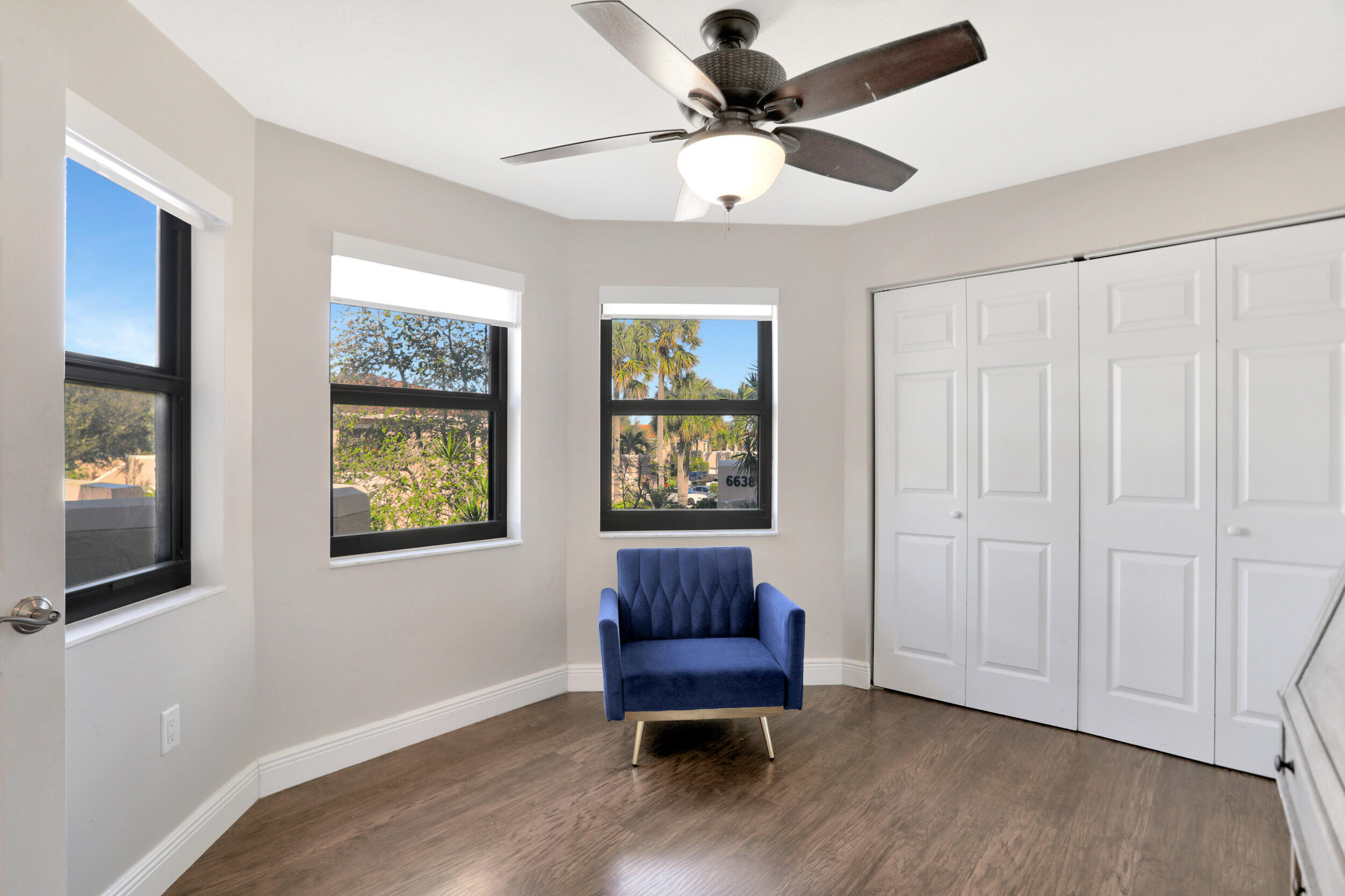 VILLA SONRISA CONDO - Residential