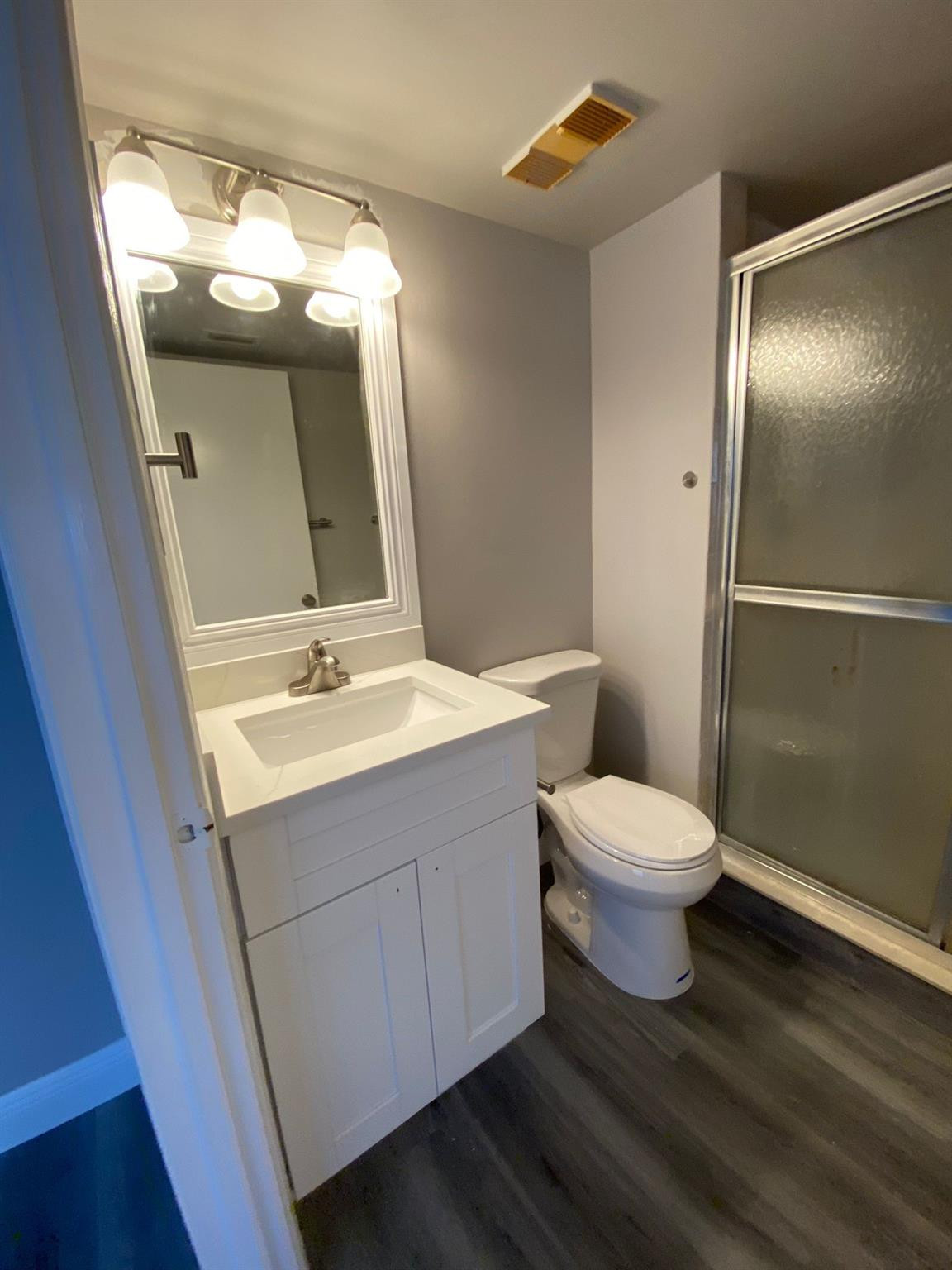 HOLIDAY VILLAGE OF CORAL SPRINGS - Residential Lease