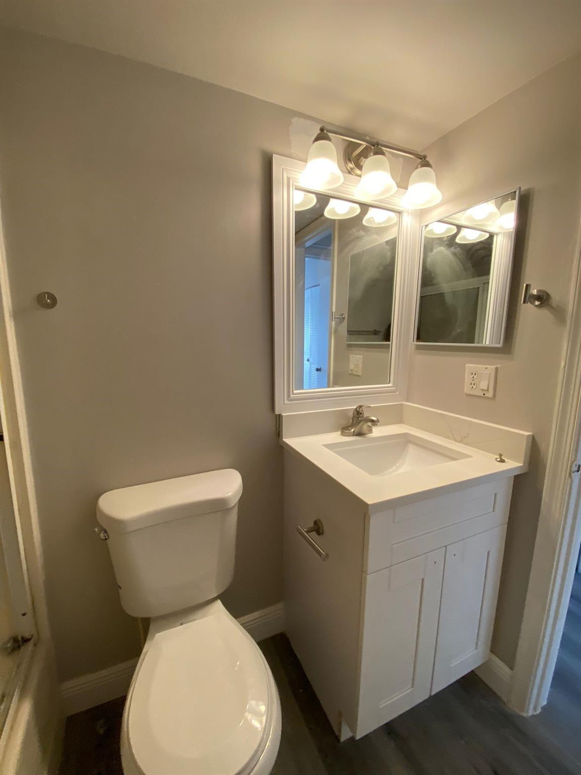 HOLIDAY VILLAGE OF CORAL SPRINGS - Residential Lease