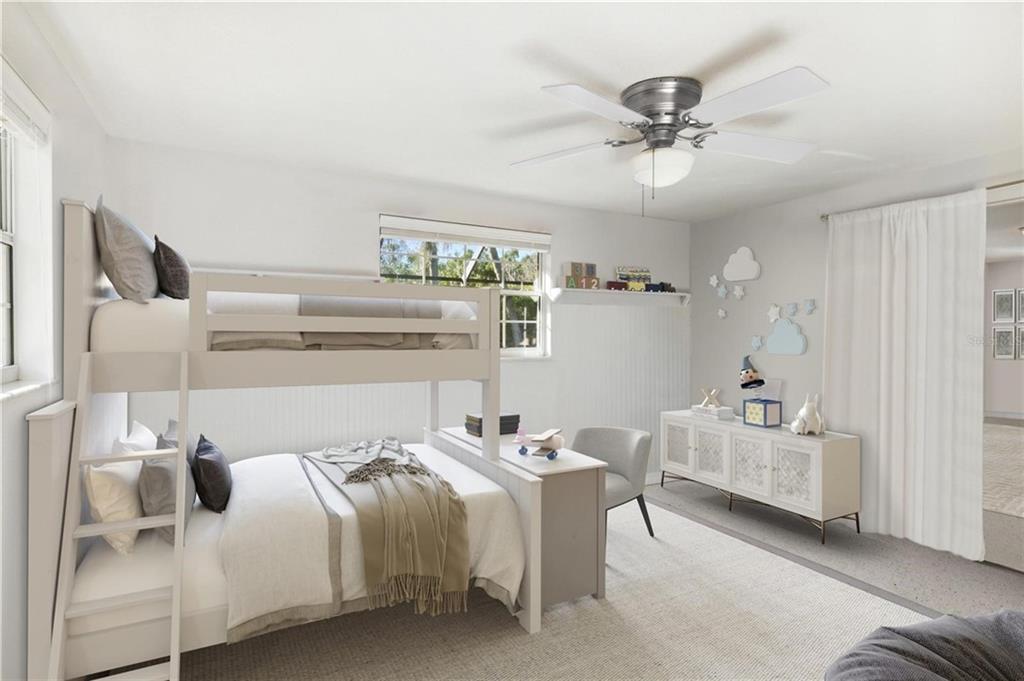 HOLMES BEACH 33RD UNIT - Residential
