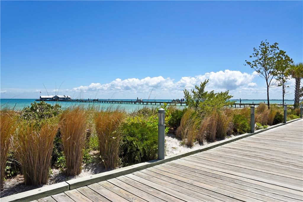 HOLMES BEACH 33RD UNIT - Residential