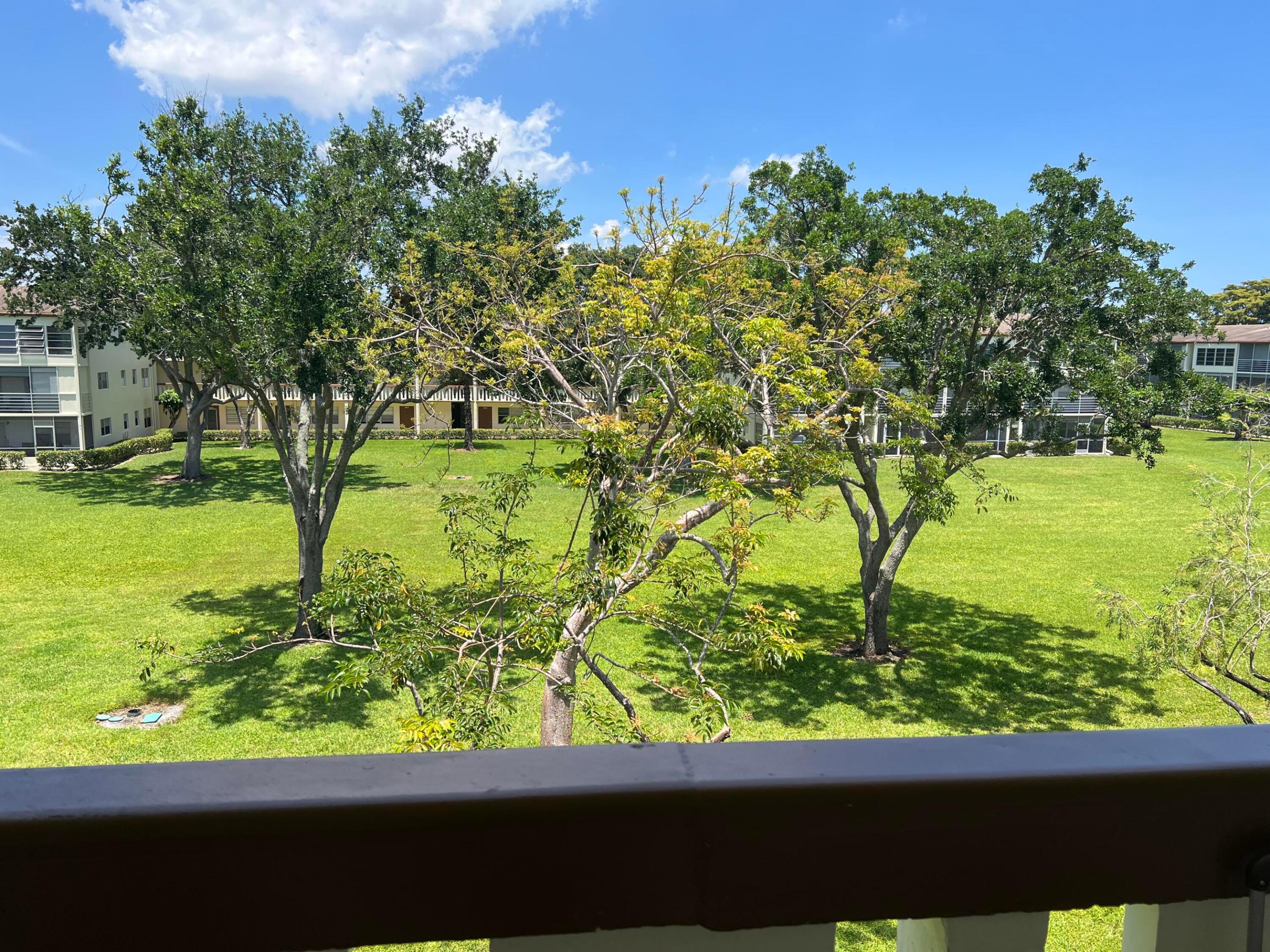 MANSFIELD AT CENTURY VILLAGE CONDO - Residential