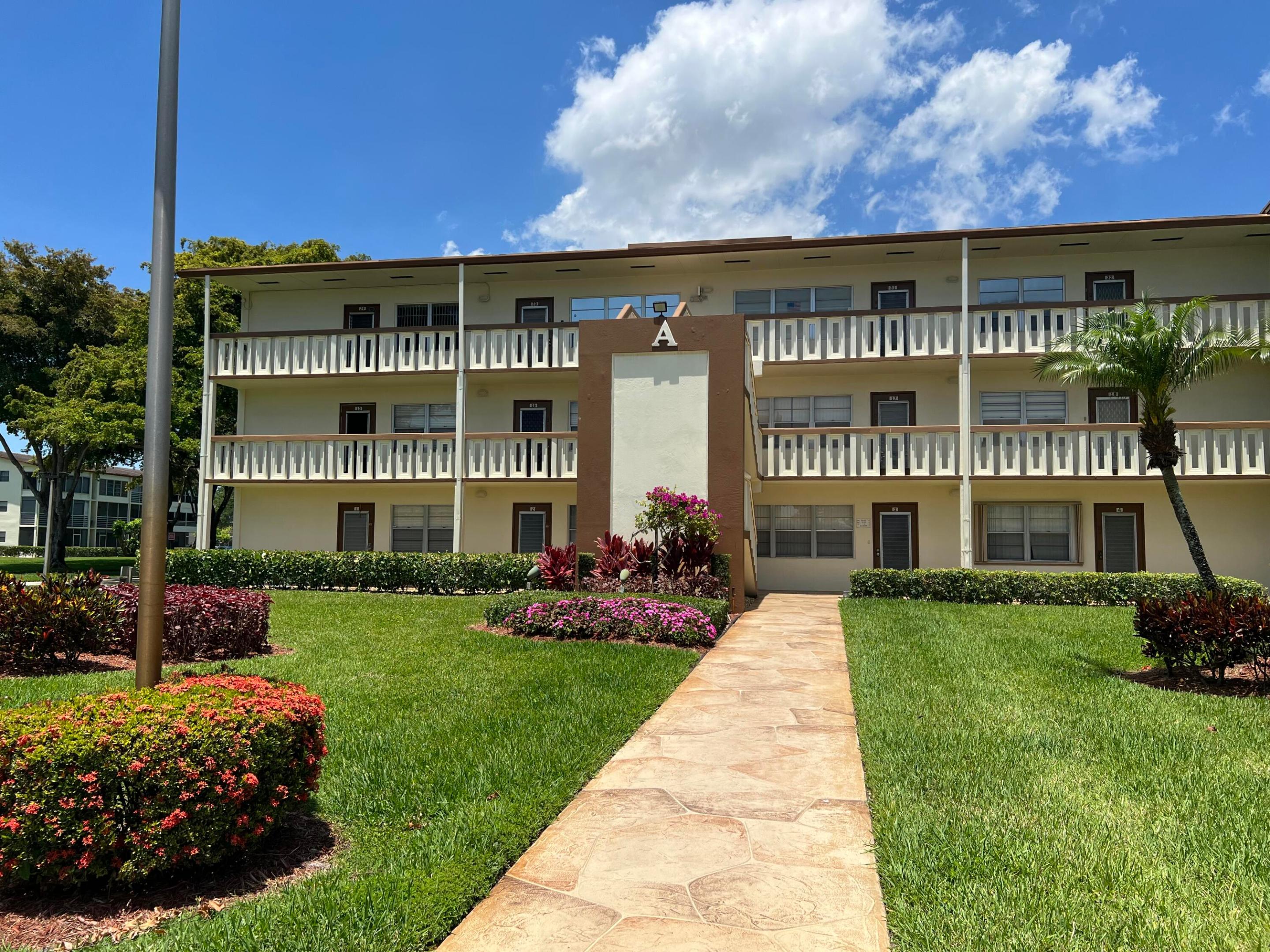 MANSFIELD AT CENTURY VILLAGE CONDO - Residential