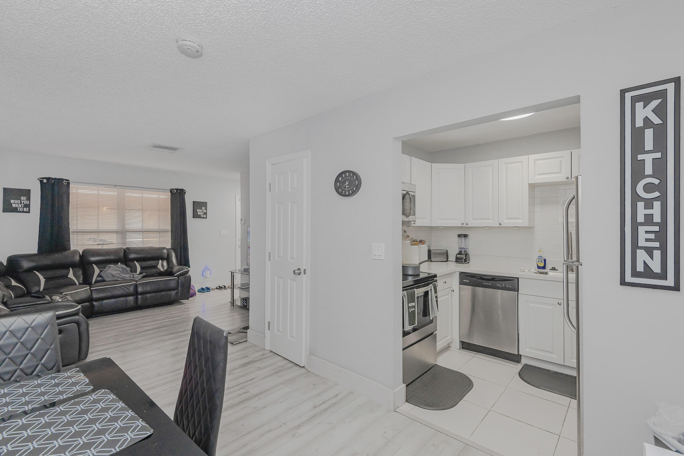 CASTLEWOOD - Residential Income