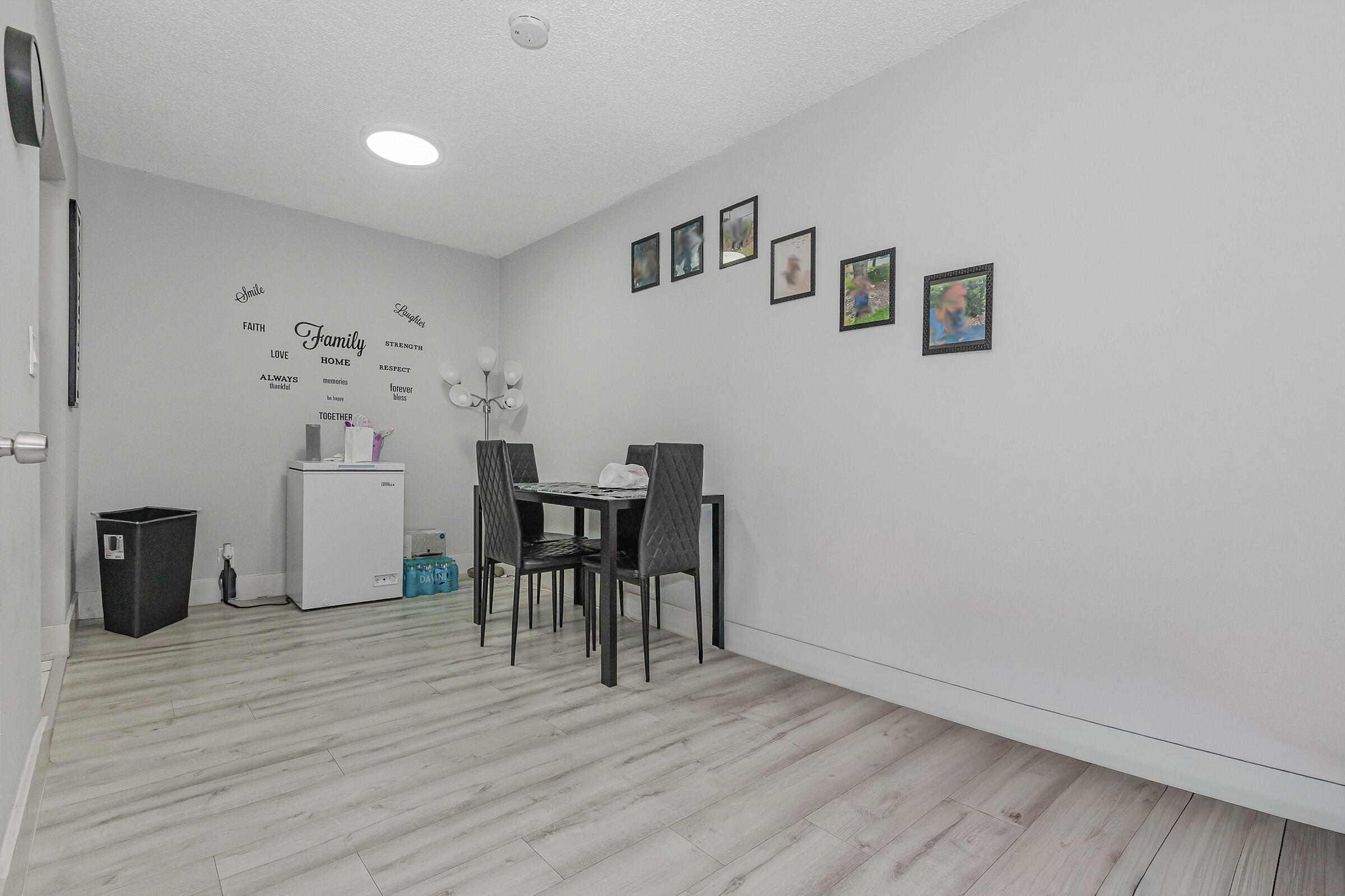 CASTLEWOOD - Residential Income