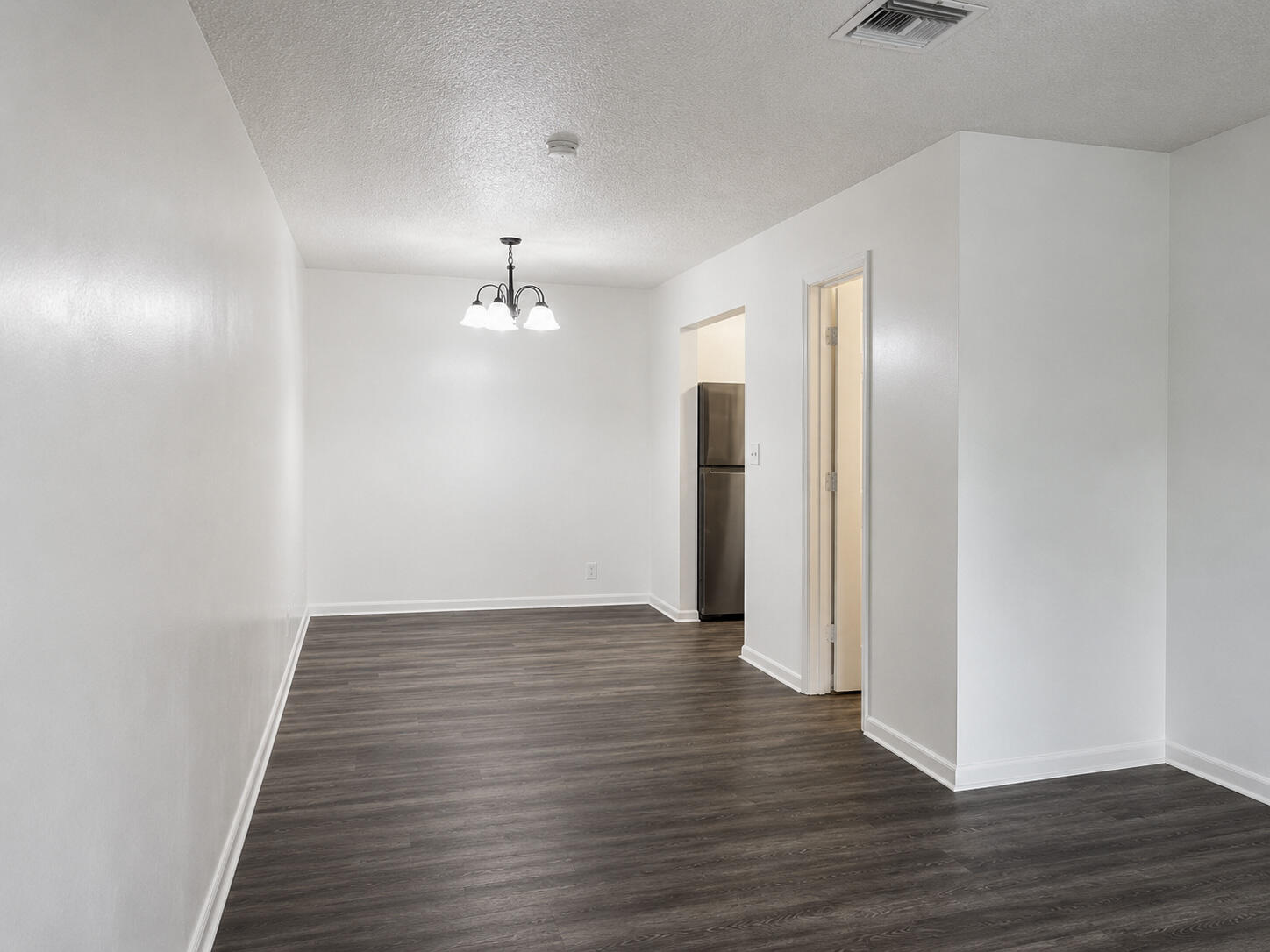 CASTLEWOOD - Residential Income