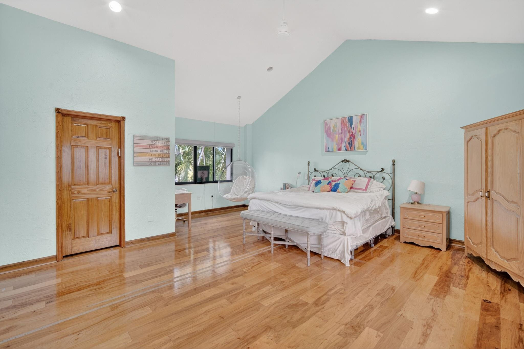 OAK POINT - Residential