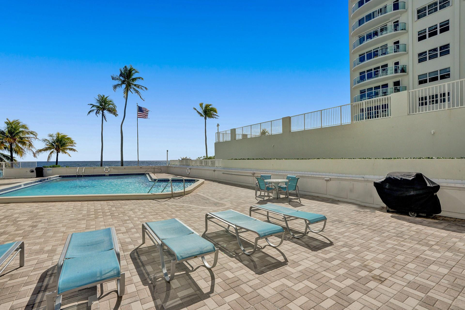 The Commodore - Residential Lease