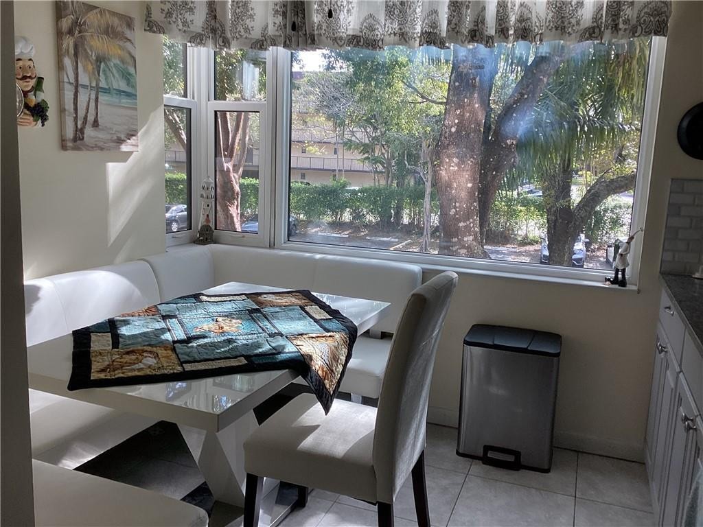 ROYAL PALM AT PLANTATION - Residential