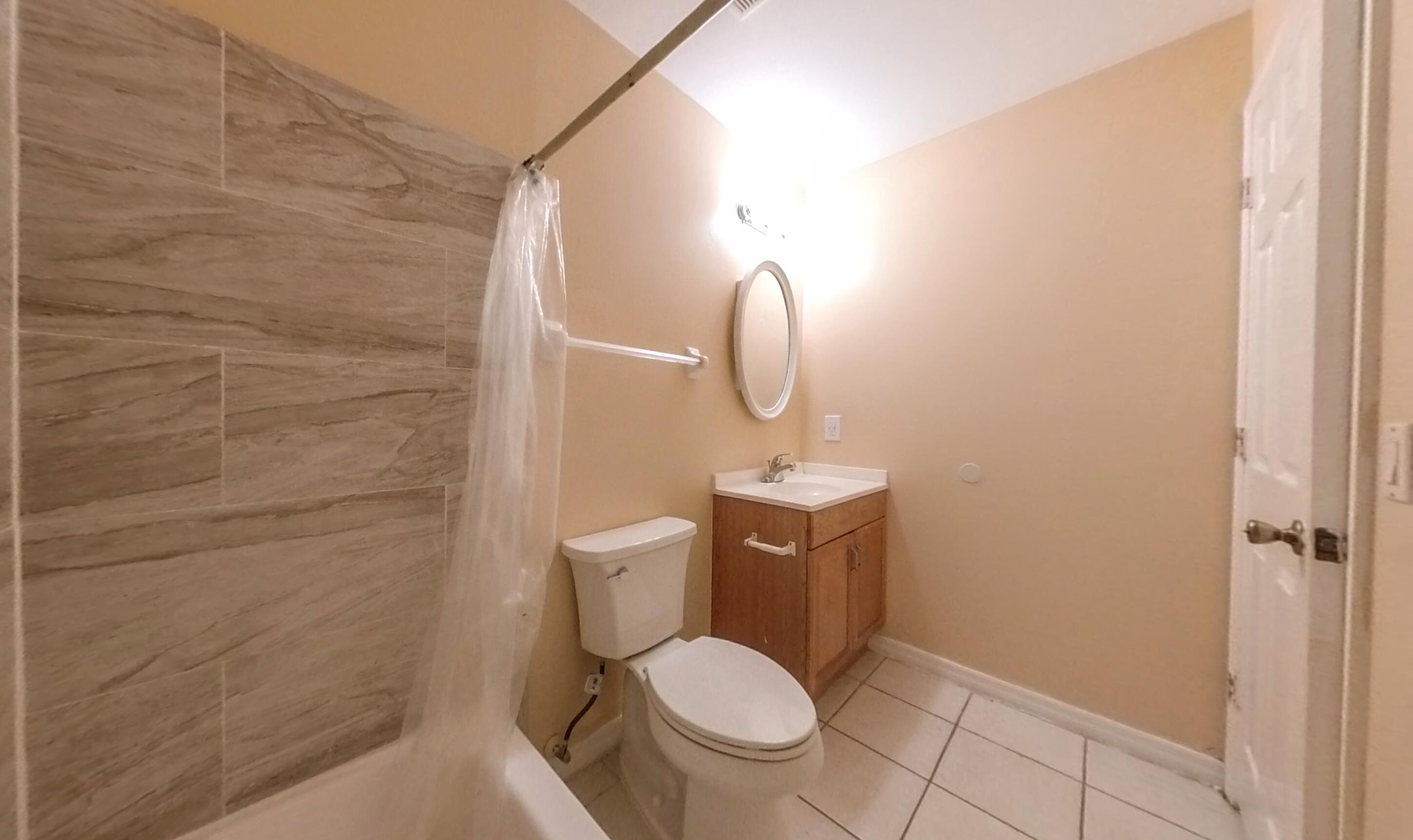 PORT ST LUCIE SECTION 8 - Residential Lease