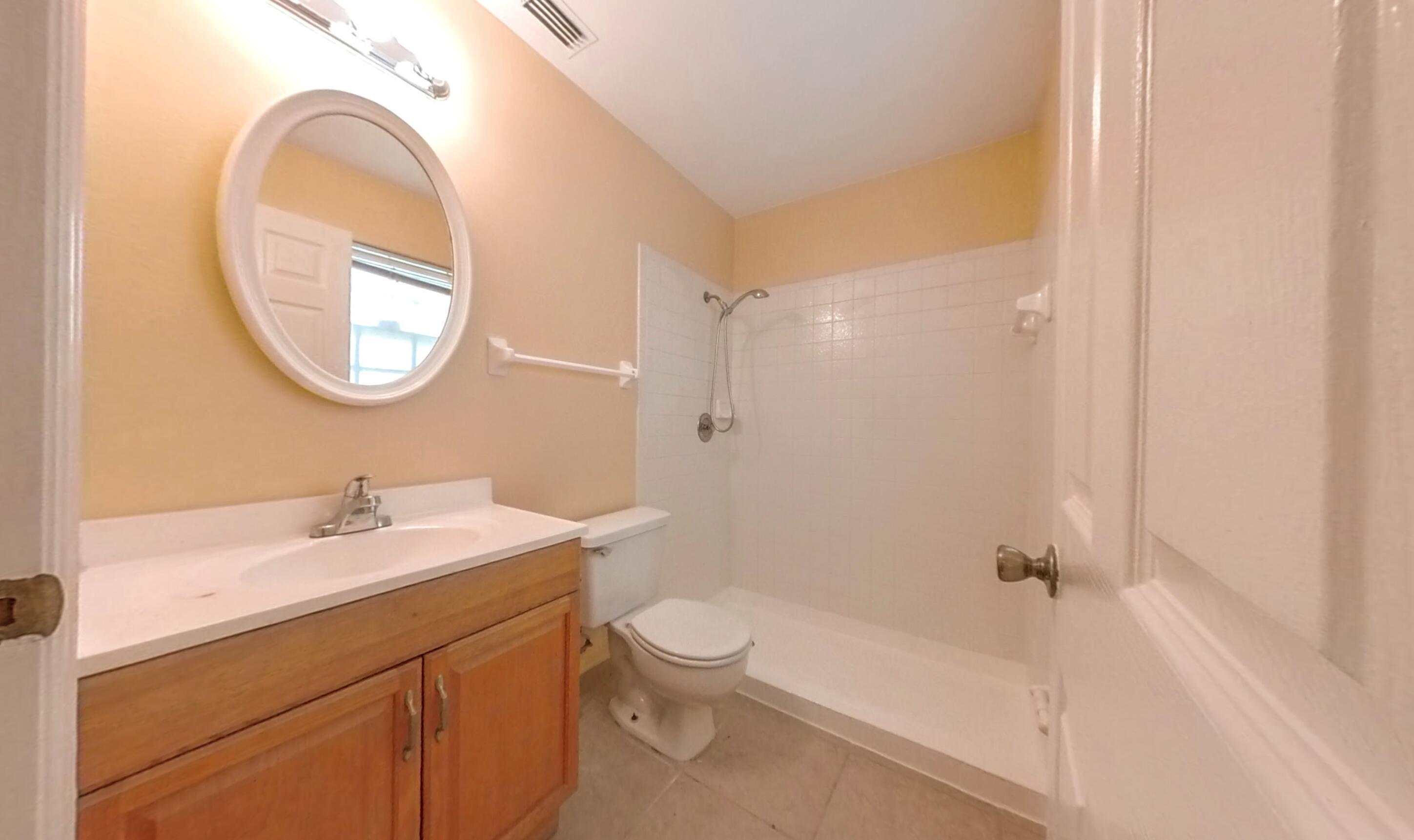 PORT ST LUCIE SECTION 8 - Residential Lease