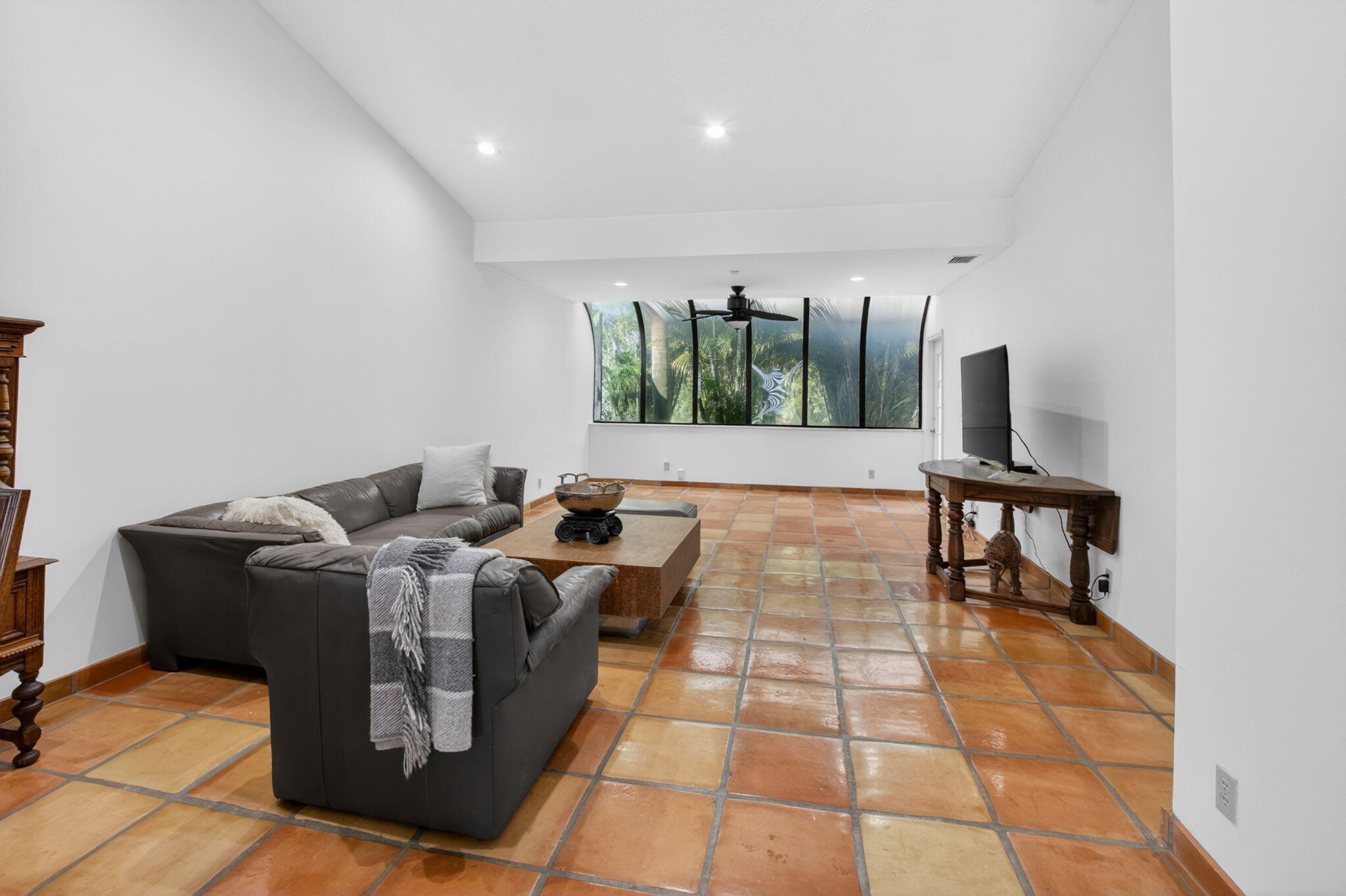 MERIDIANA AT BOCA POINTE II - Residential
