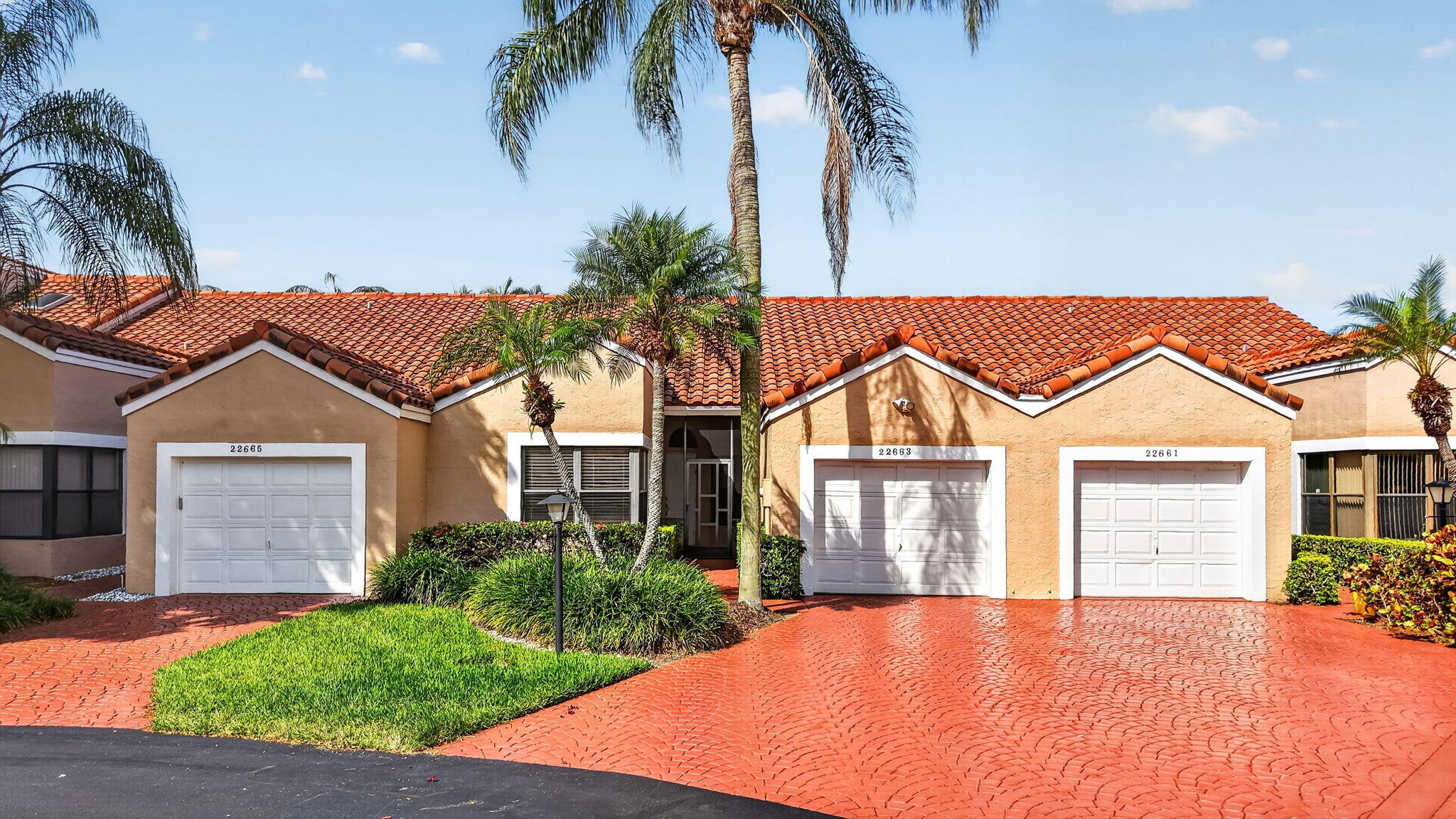 MERIDIANA AT BOCA POINTE II - Residential