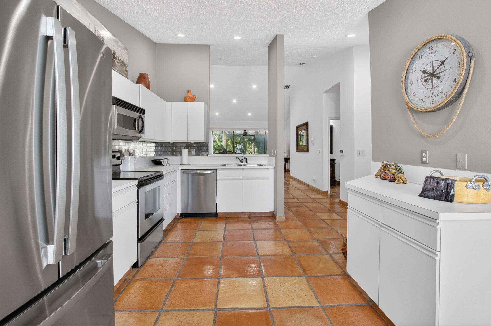 MERIDIANA AT BOCA POINTE II - Residential