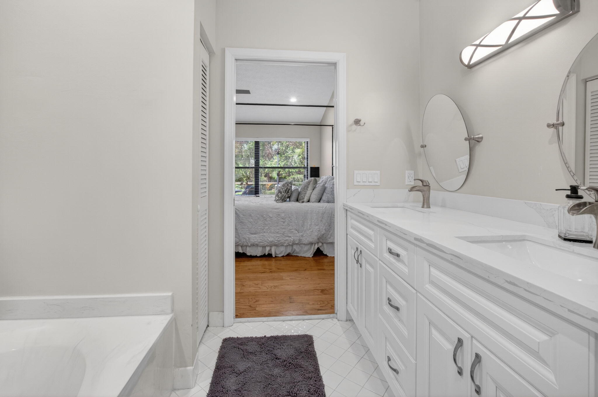 MERIDIANA AT BOCA POINTE II - Residential