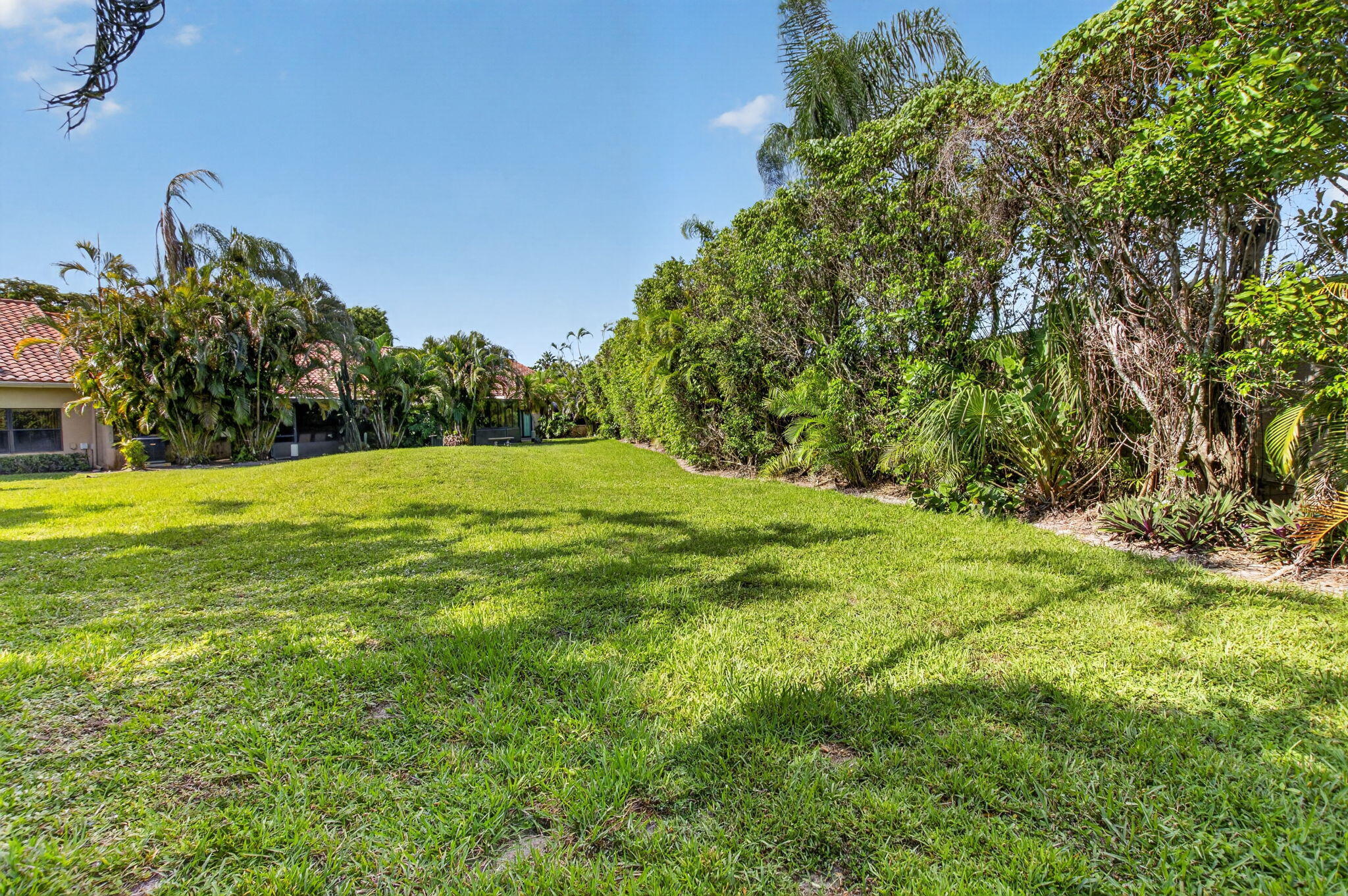 MERIDIANA AT BOCA POINTE II - Residential