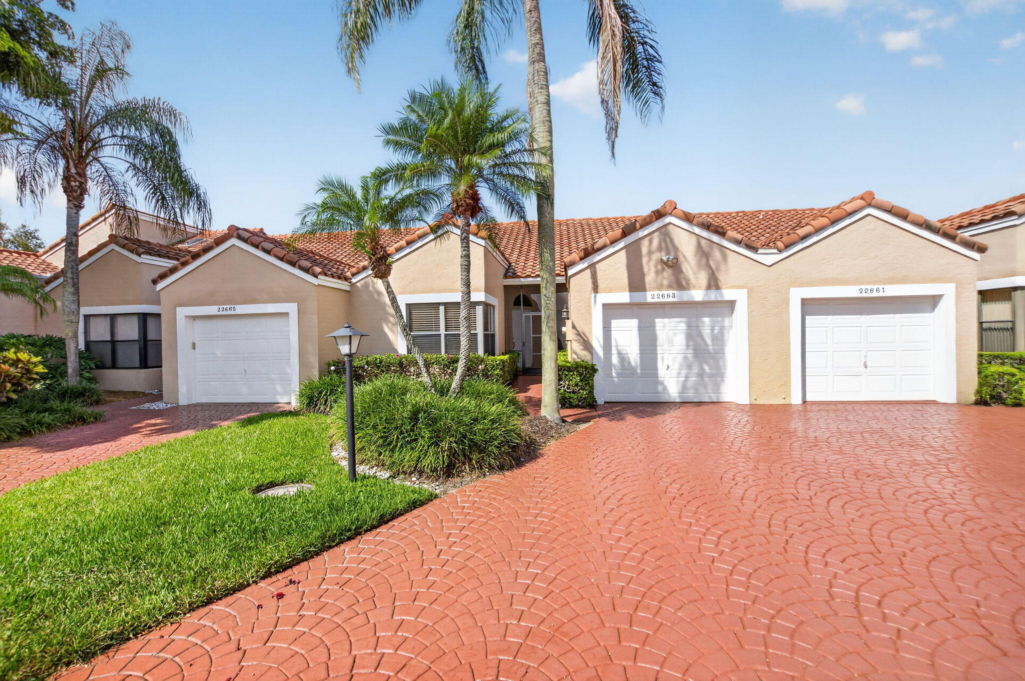 Home is priced to SELL QUICKLY!!!! Great opportunity to make this home yours! a great 2/2 villa in a Gated optional country club. Very spacious with an eat in kitchen, dining roon, living and additional florida room.  Primary bathroom has been updated. Stainless steel appliances and washer and dryer located inside the unit.  Take advantage of this opportunity inside a gated country club with several optional memberships that are available. Meridiana has a very relaxing pool area overlooking a lake.