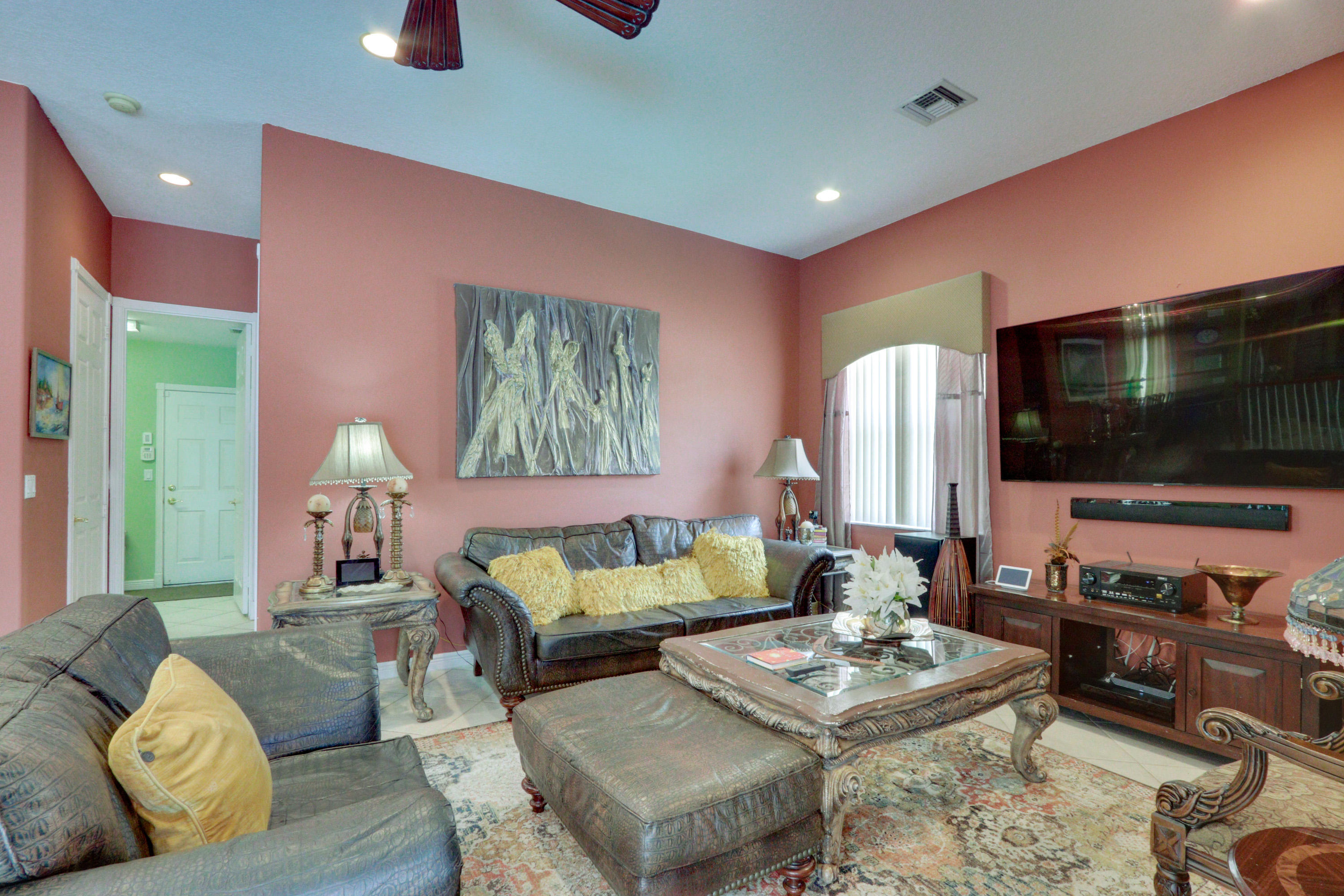 MADISON GREEN 1 - Residential