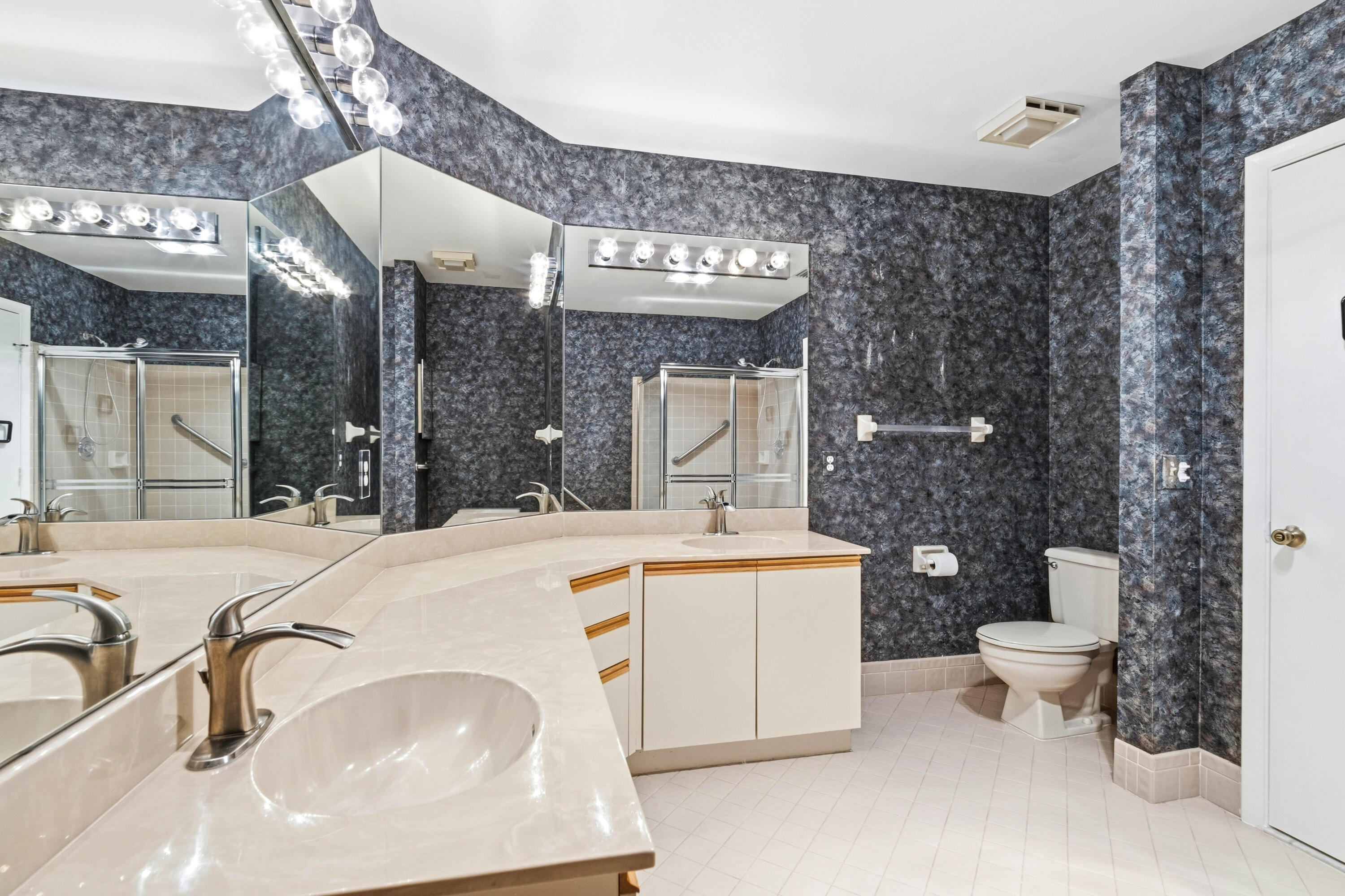 CARRARA VILLAGE CONDO - Residential