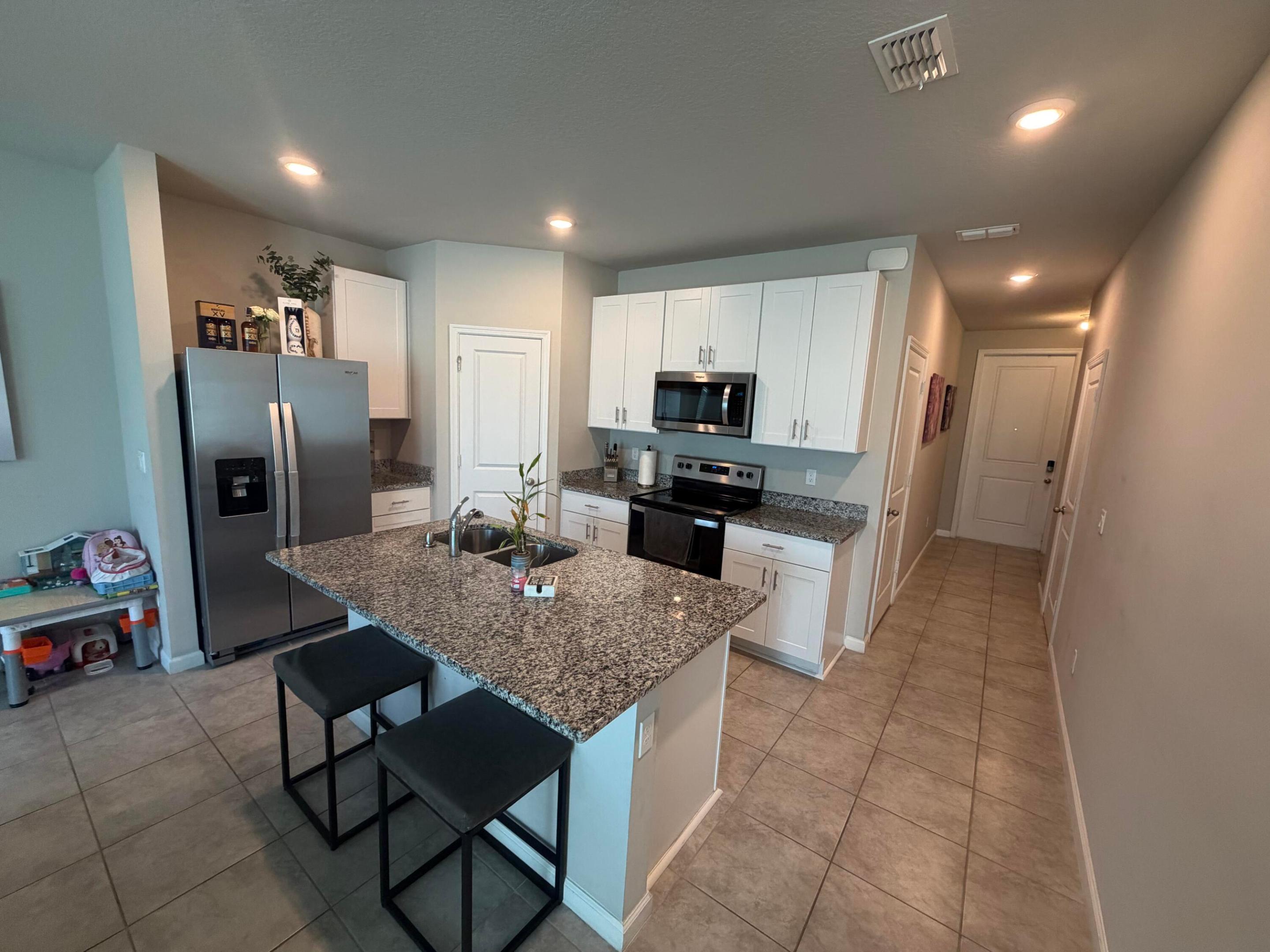 Catalina - Residential Lease